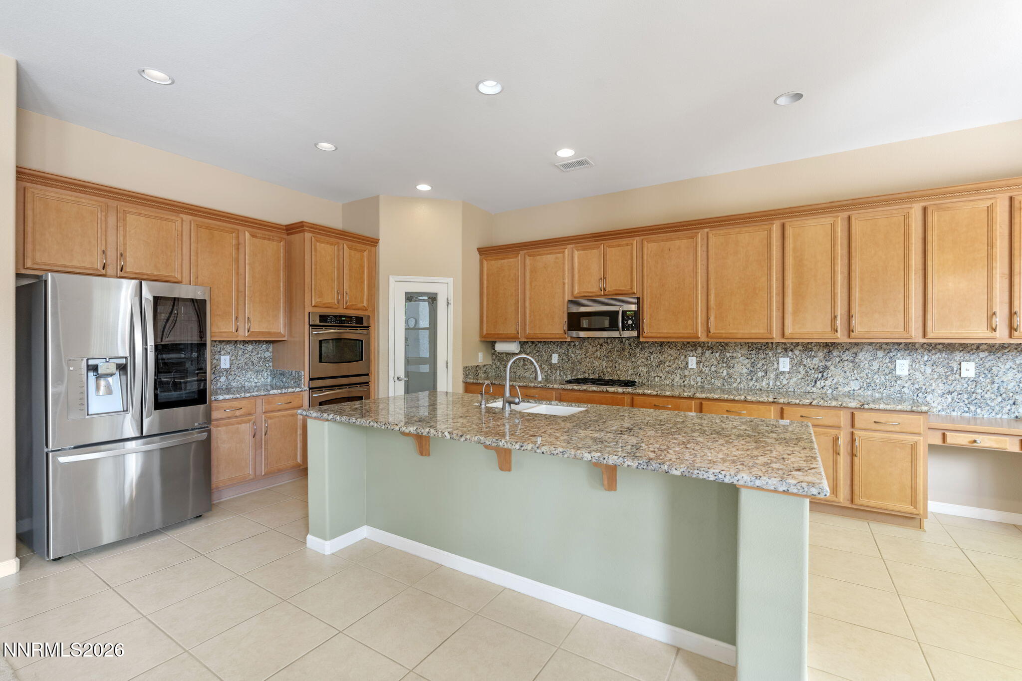 5070 Chappelet Drive Property Photo 11