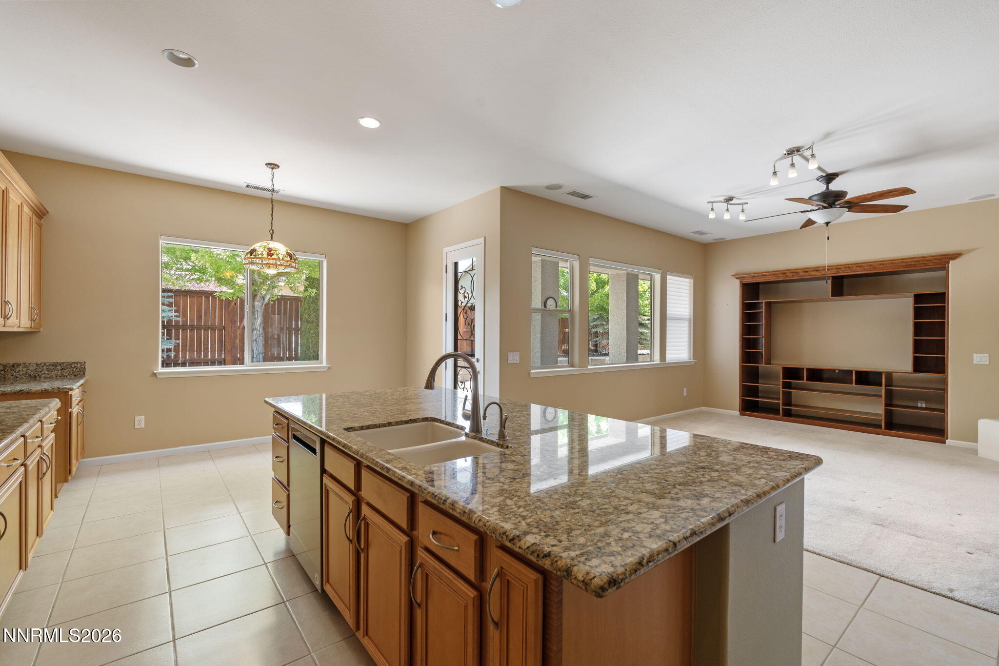 5070 Chappelet Drive Property Photo 15