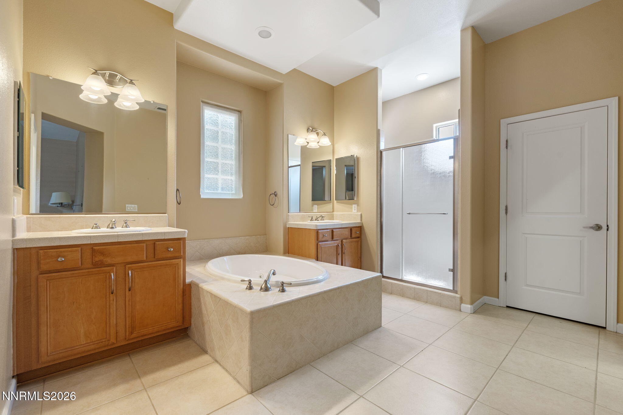 5070 Chappelet Drive Property Photo 27