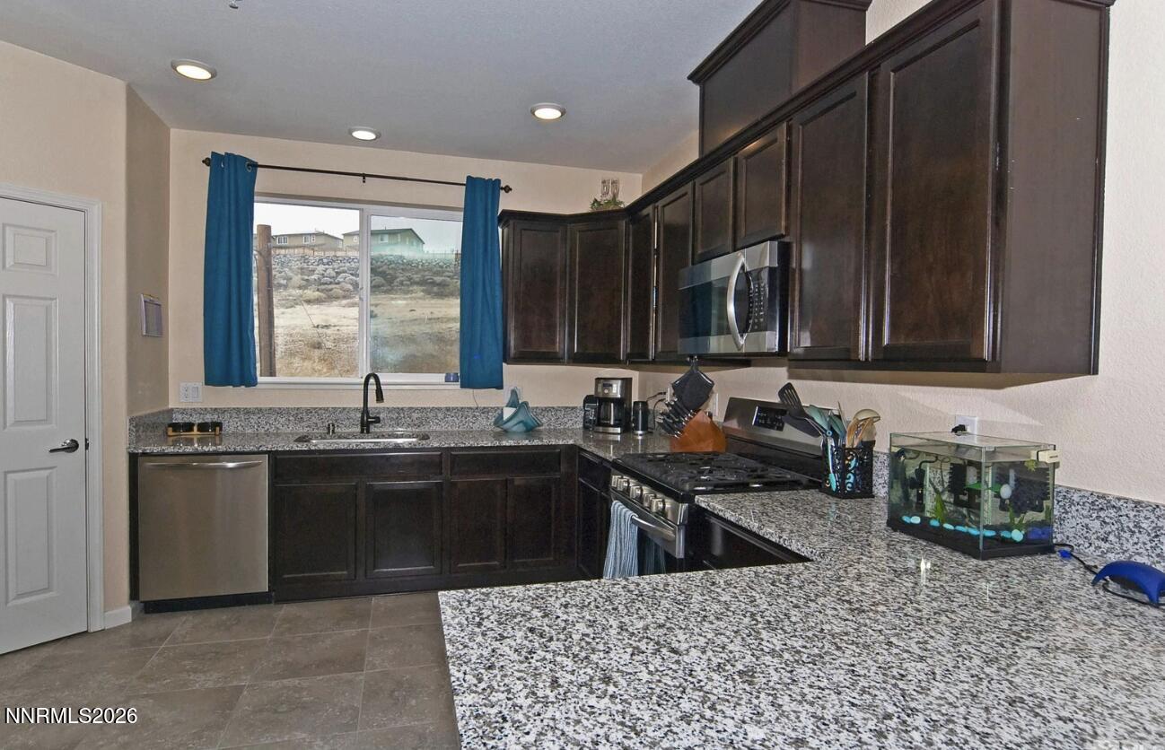 3006 Sterling Ridge Circle Property Photo 1