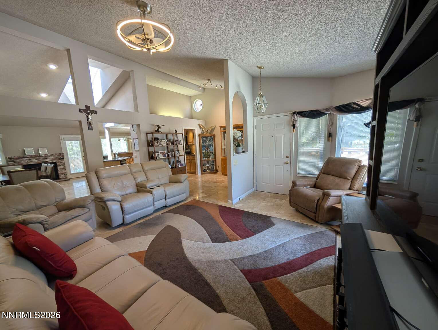 971 Leah Circle Property Photo 4