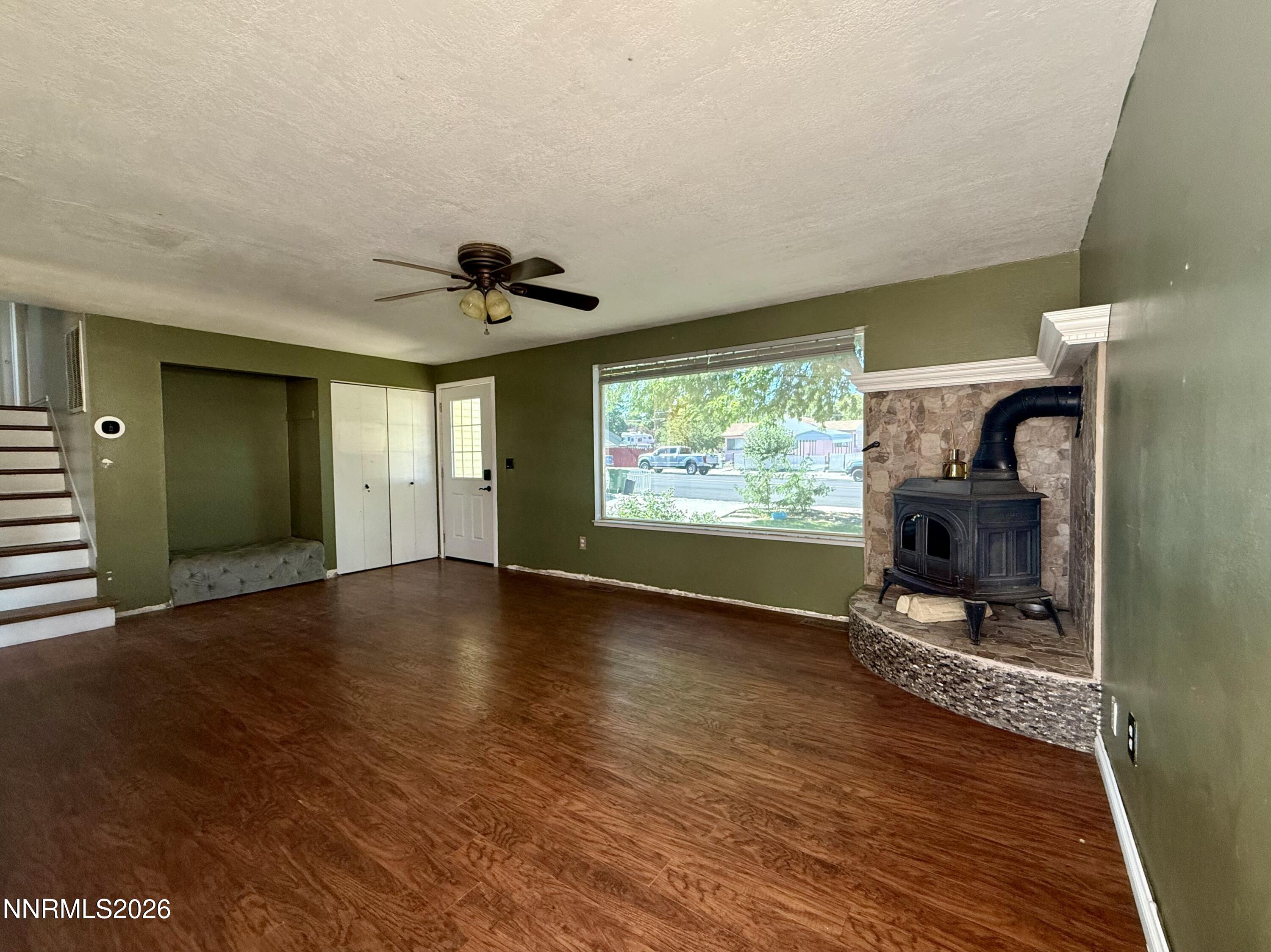 1855 Mizpah Street Property Photo 4