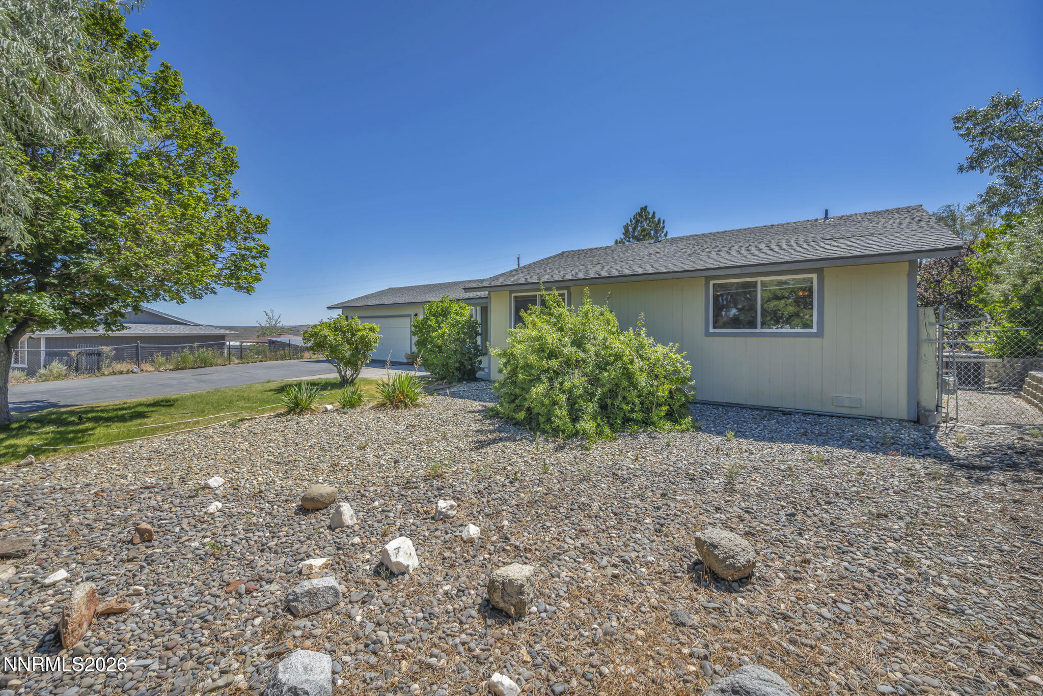 2440 Seneca Drive Property Photo 6