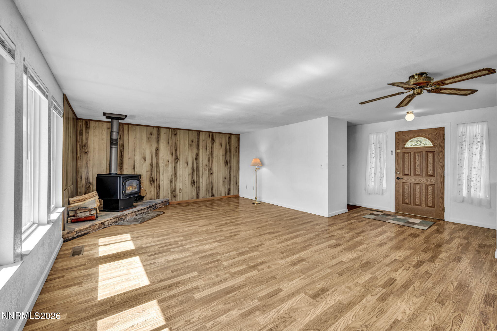 2440 Seneca Drive Property Photo 13