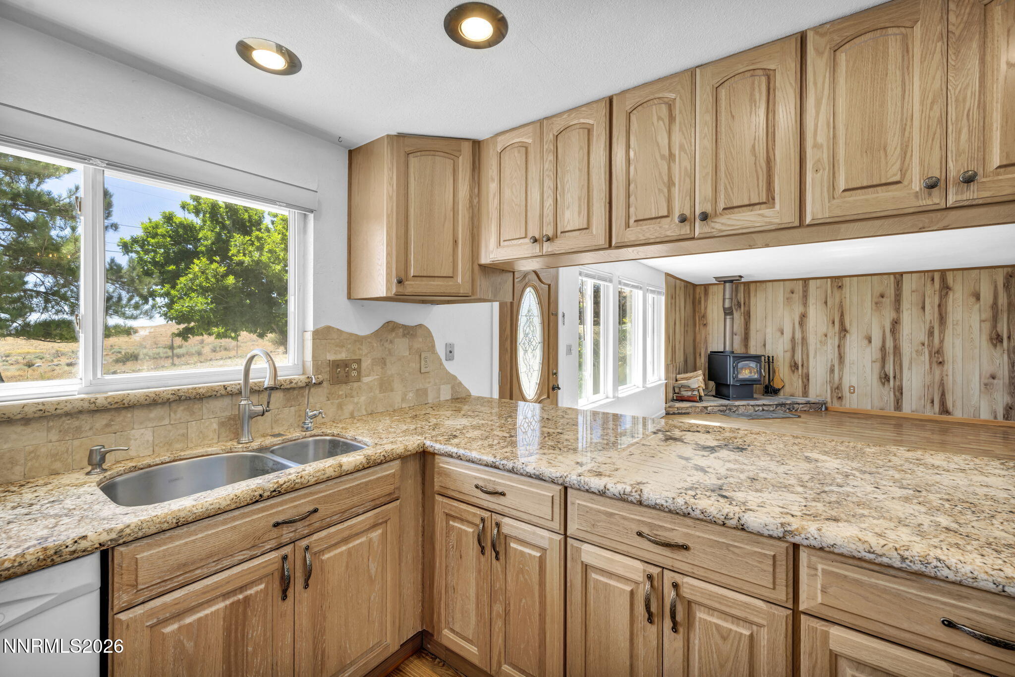 2440 Seneca Drive Property Photo 19