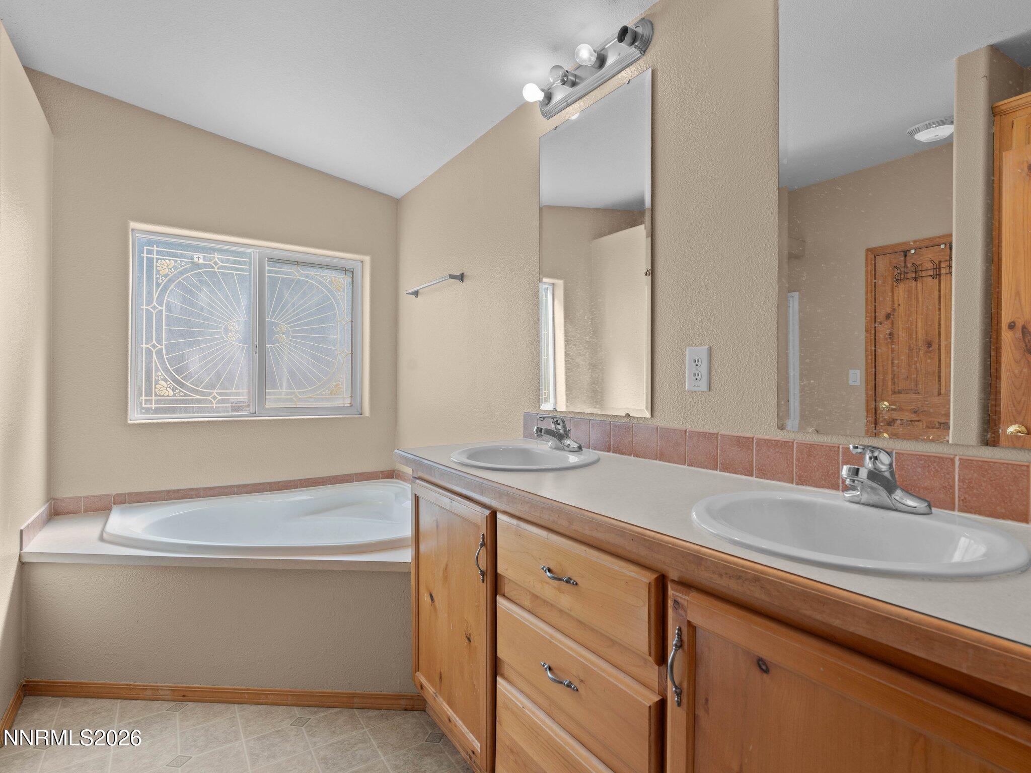 4900 Range Land Road Property Photo 26