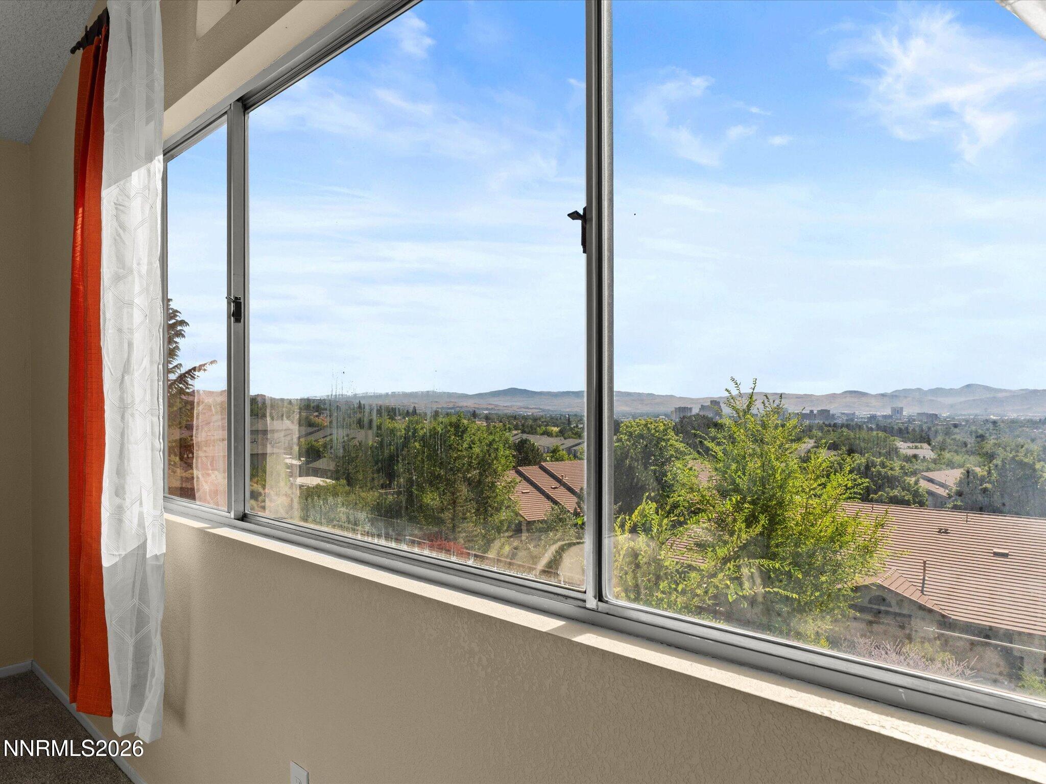 1560 Reno View Drive Property Photo 16