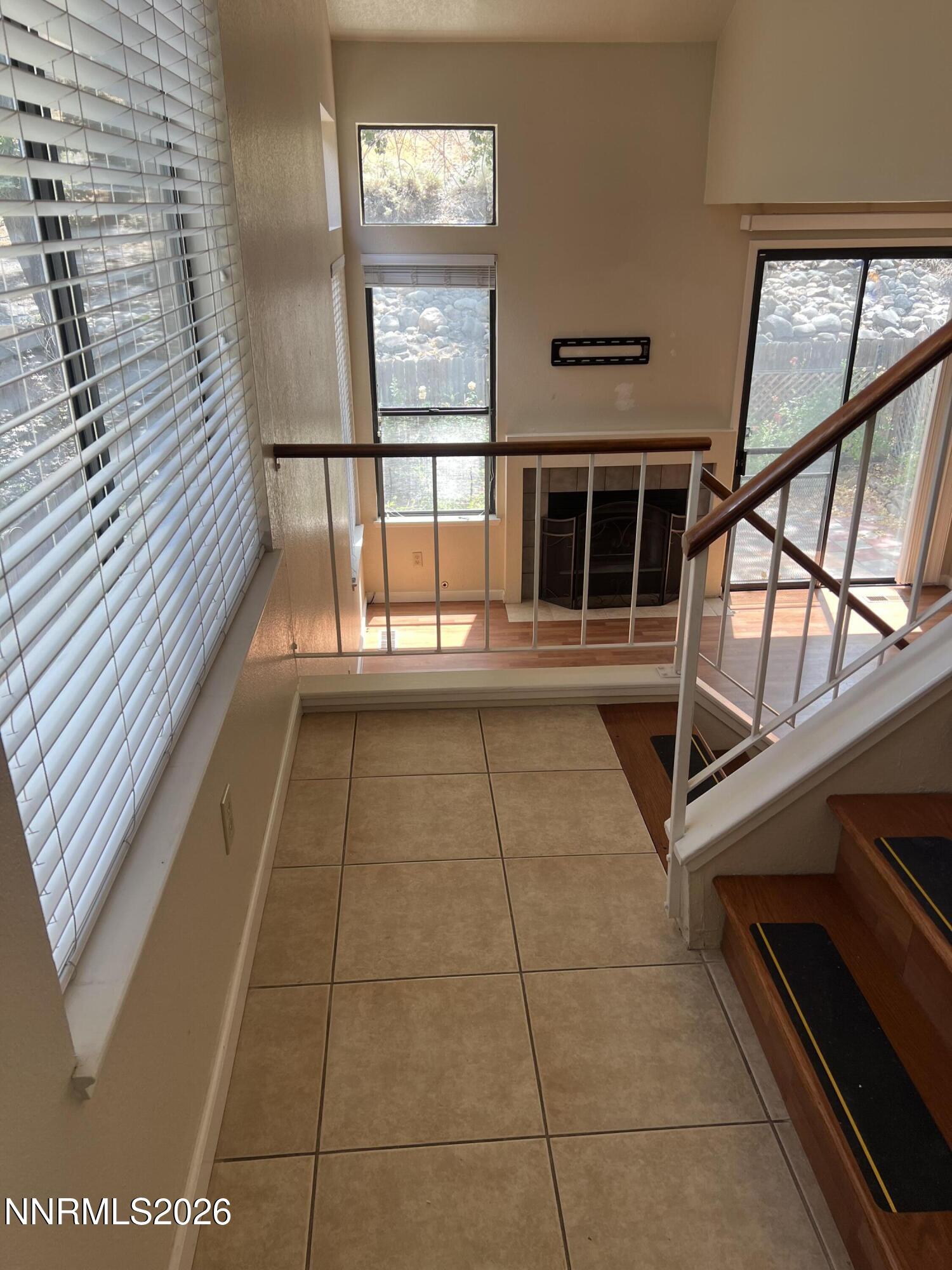 4335 Leeward Lane Property Photo 4