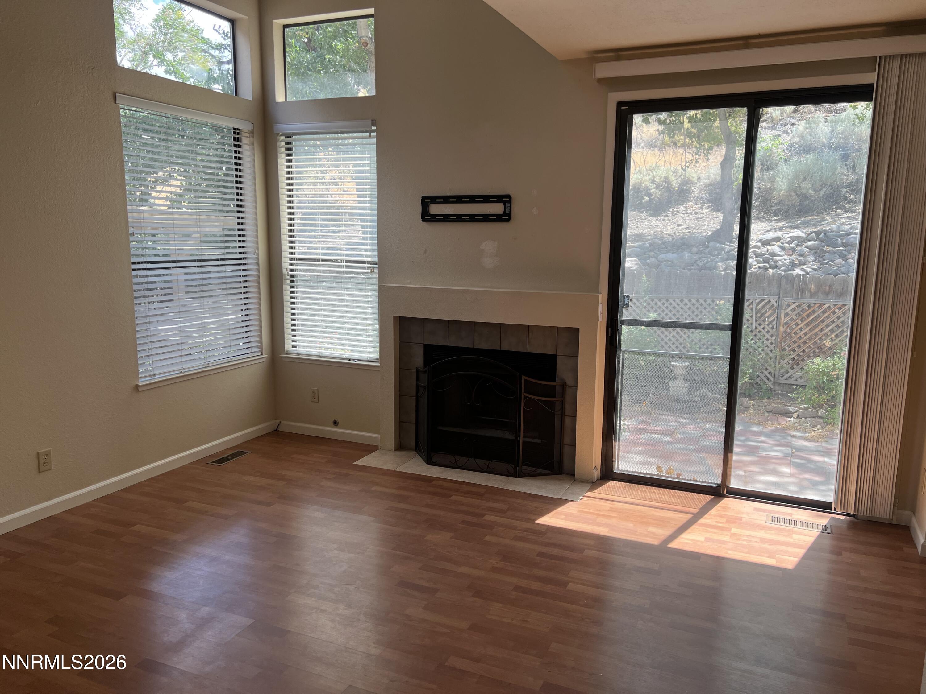 4335 Leeward Lane Property Photo 6