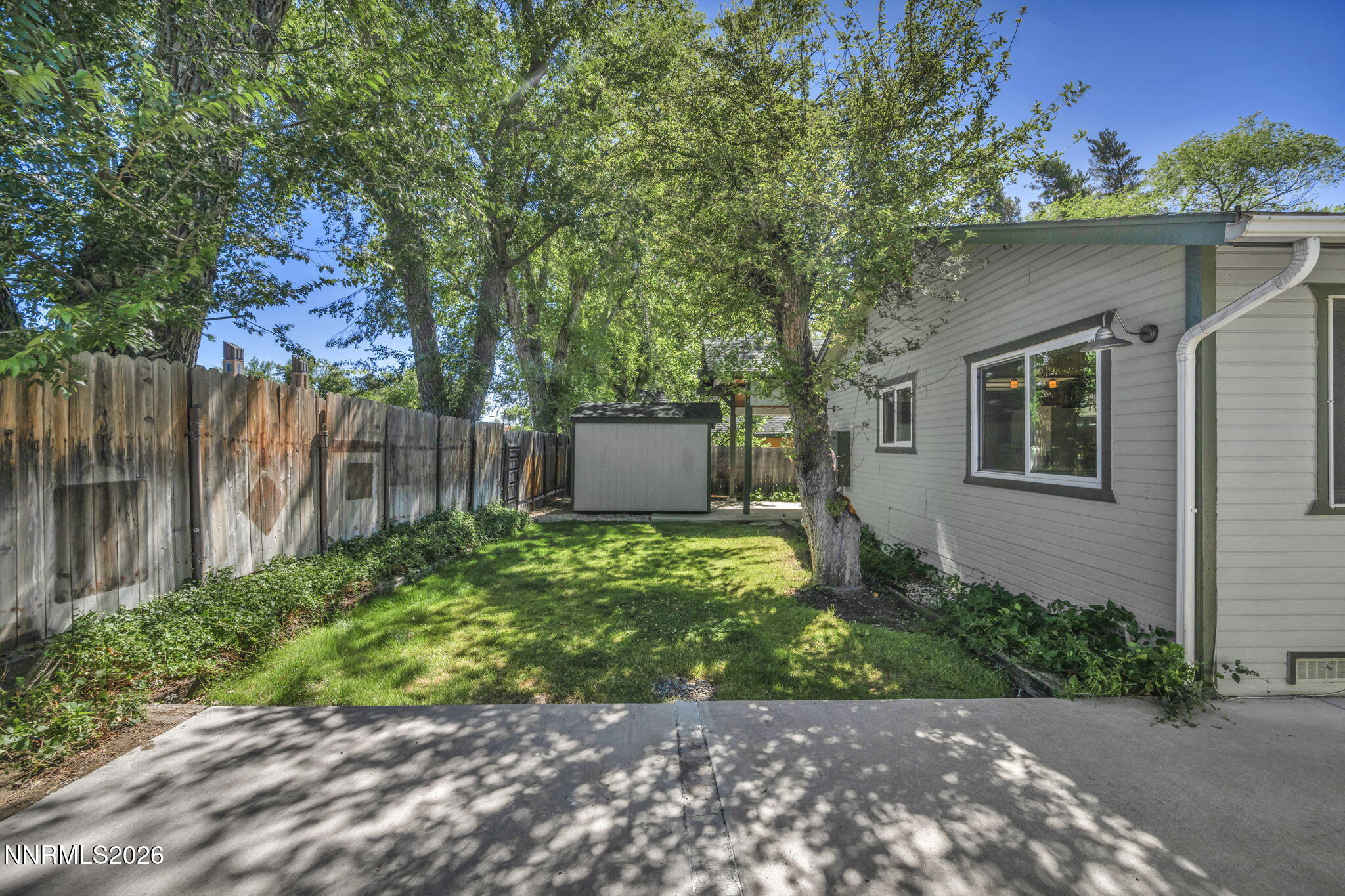 614 W 3rd Street Property Photo 61
