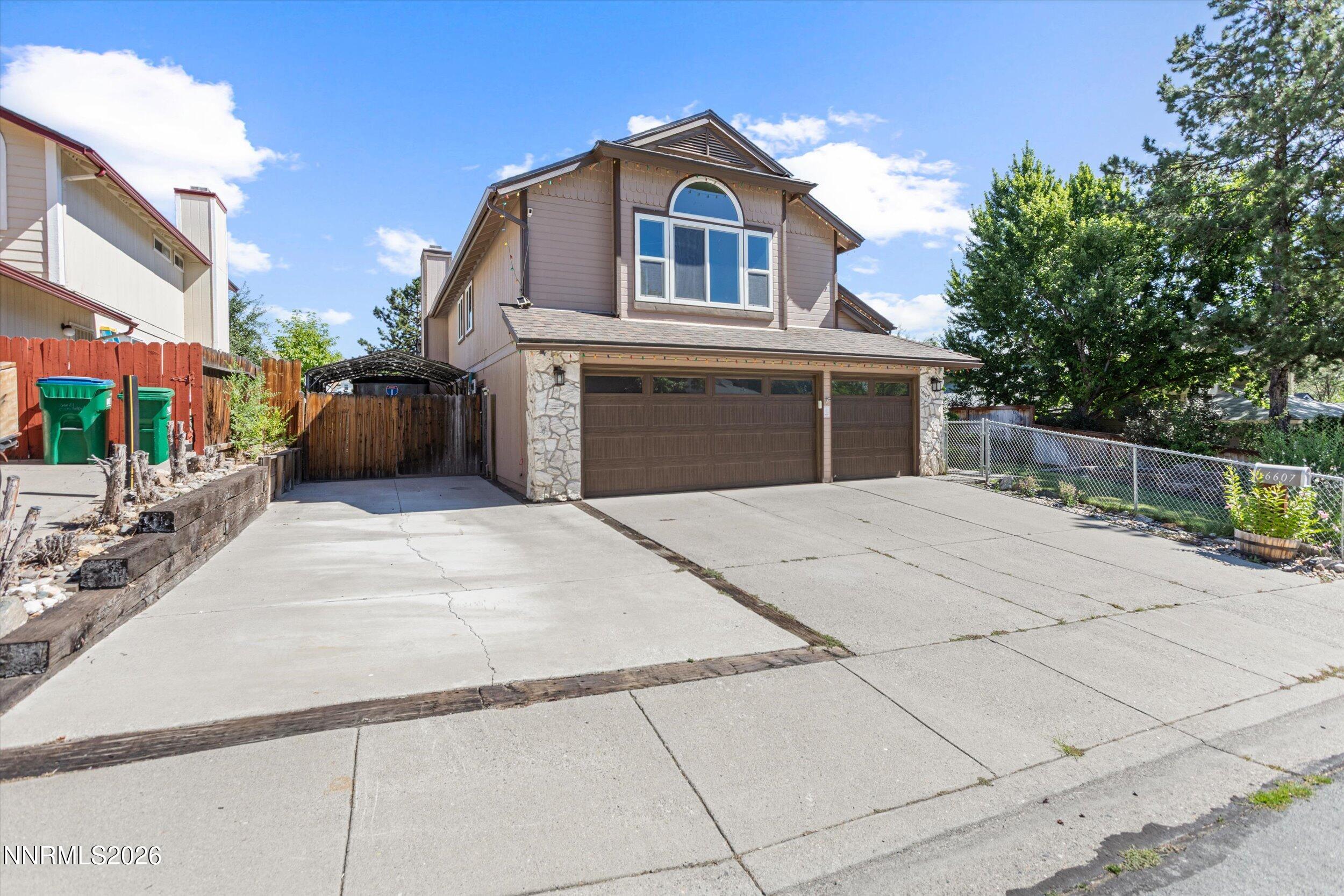 6607 Enchanted Valley Drive Property Photo 2