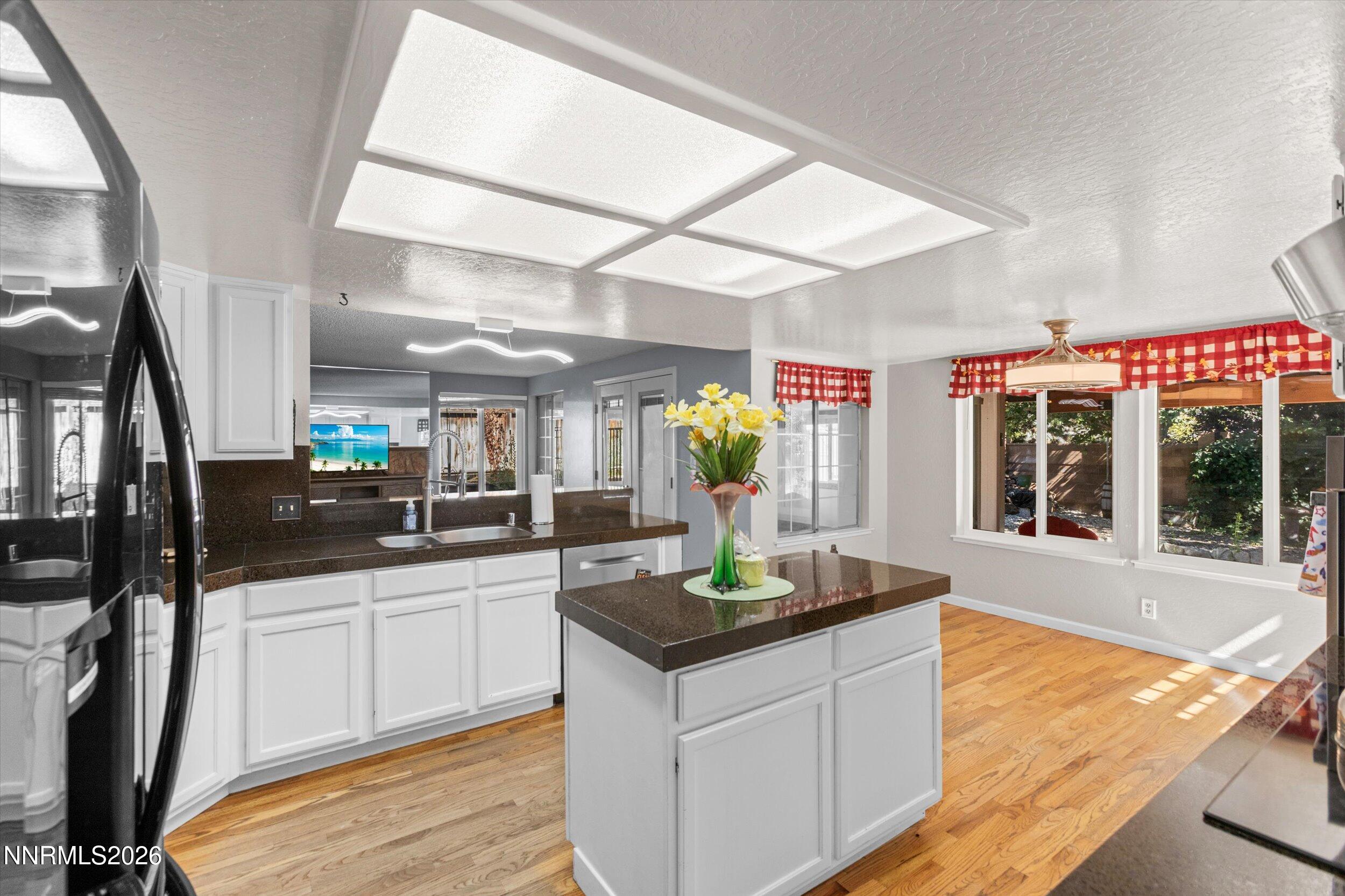 6607 Enchanted Valley Drive Property Photo 11