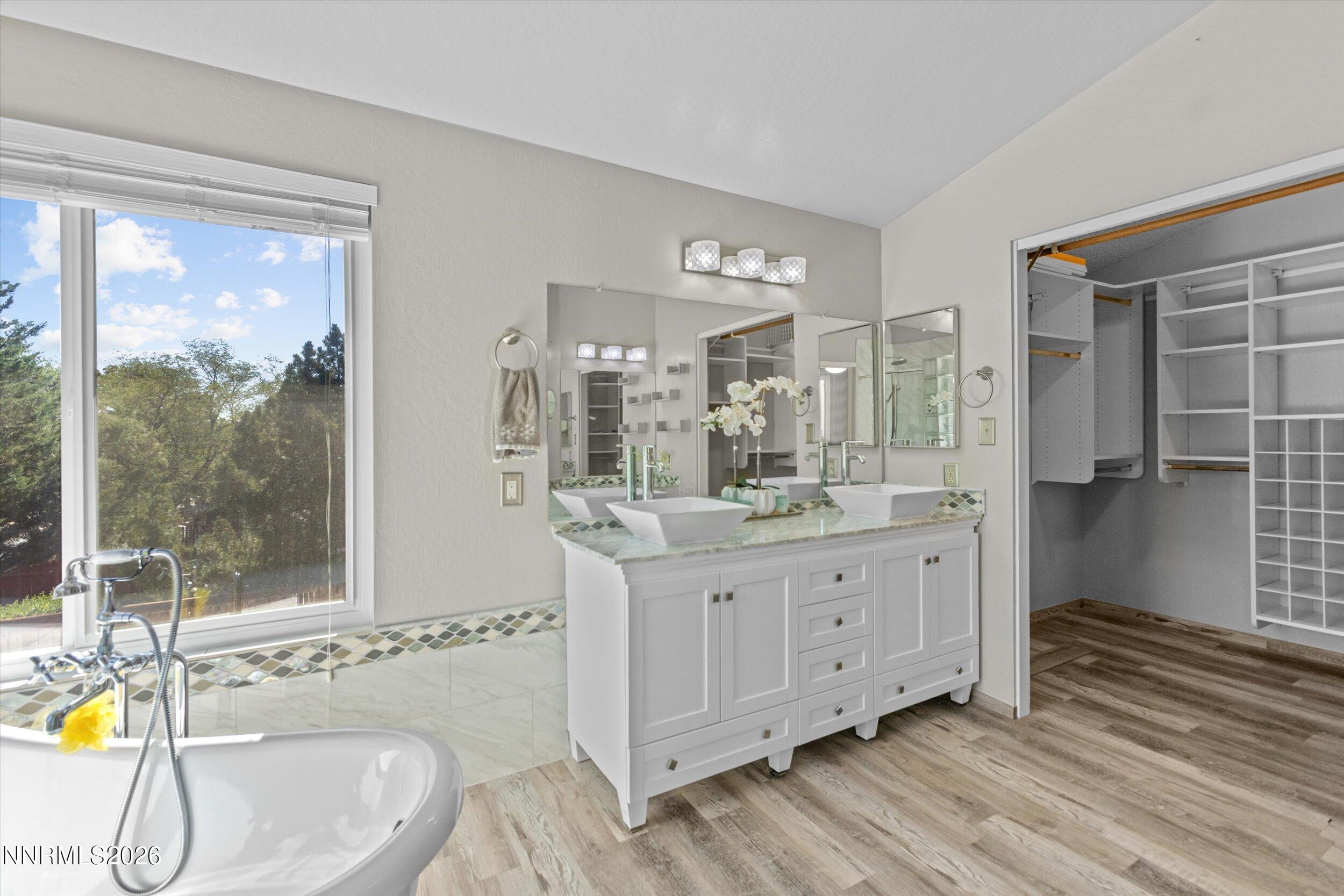 6607 Enchanted Valley Drive Property Photo 33