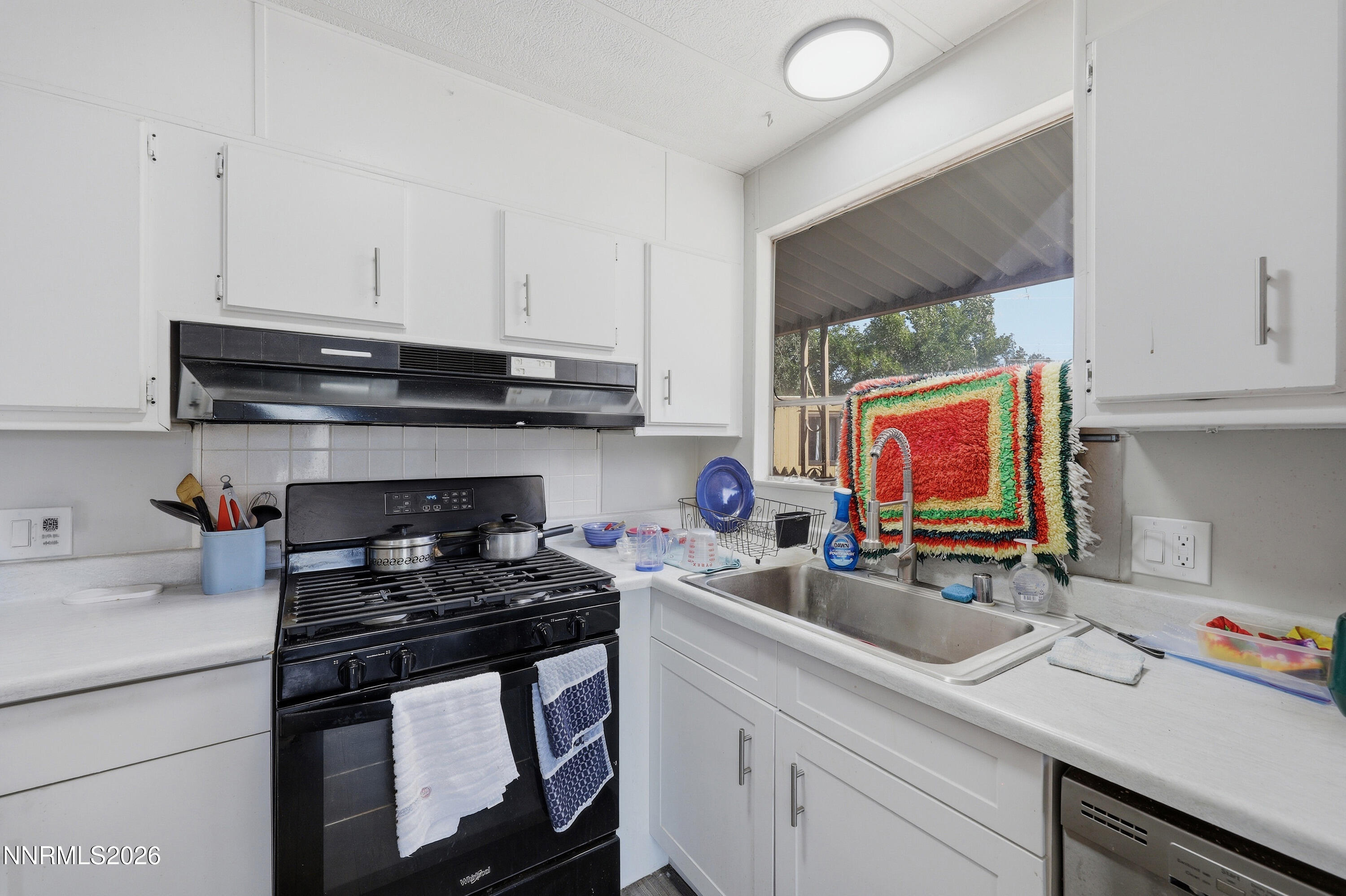 380 Magnolia Way Property Photo 33