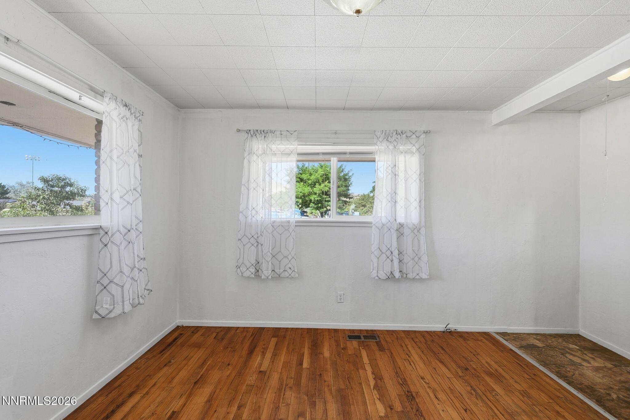 5364 Woods Drive Property Photo 17