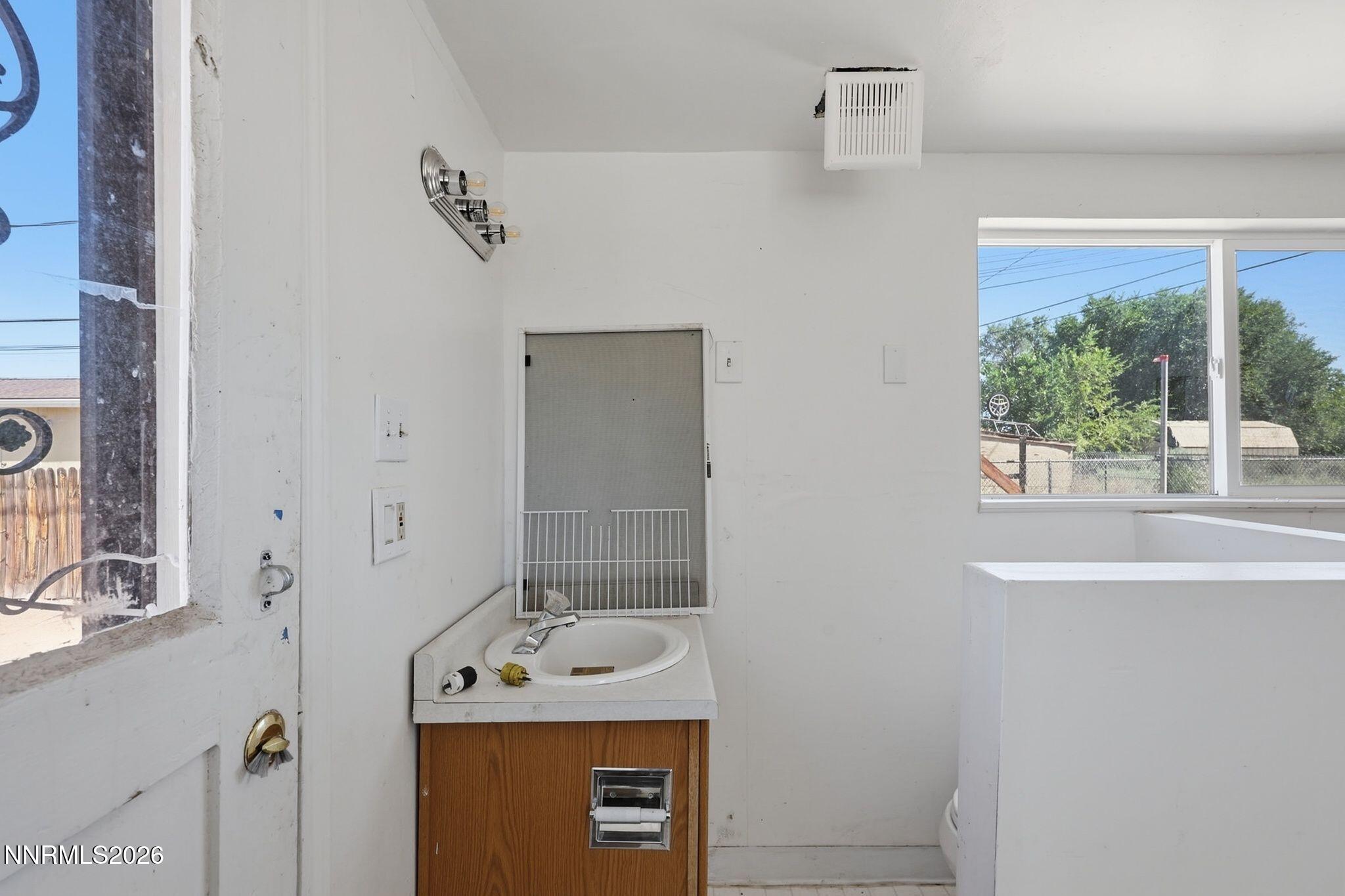 5364 Woods Drive Property Photo 21