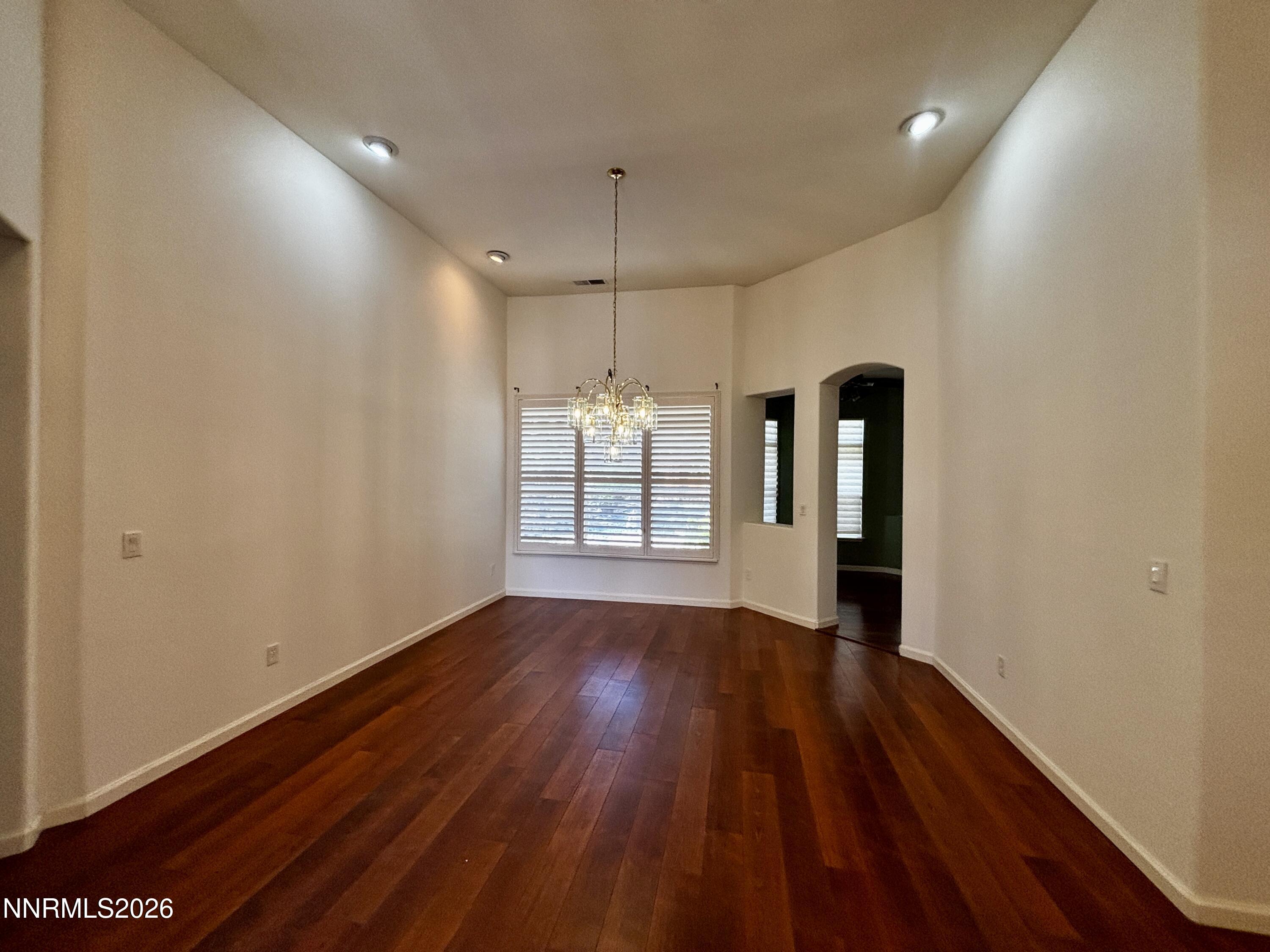 9933 Rio Bravo Drive Property Photo 3