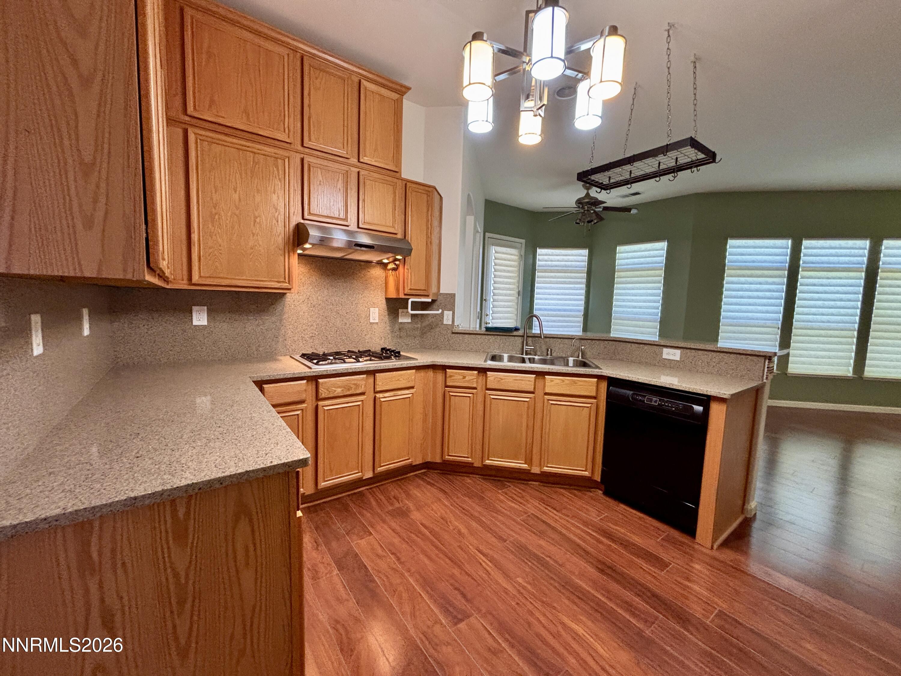 9933 Rio Bravo Drive Property Photo 11