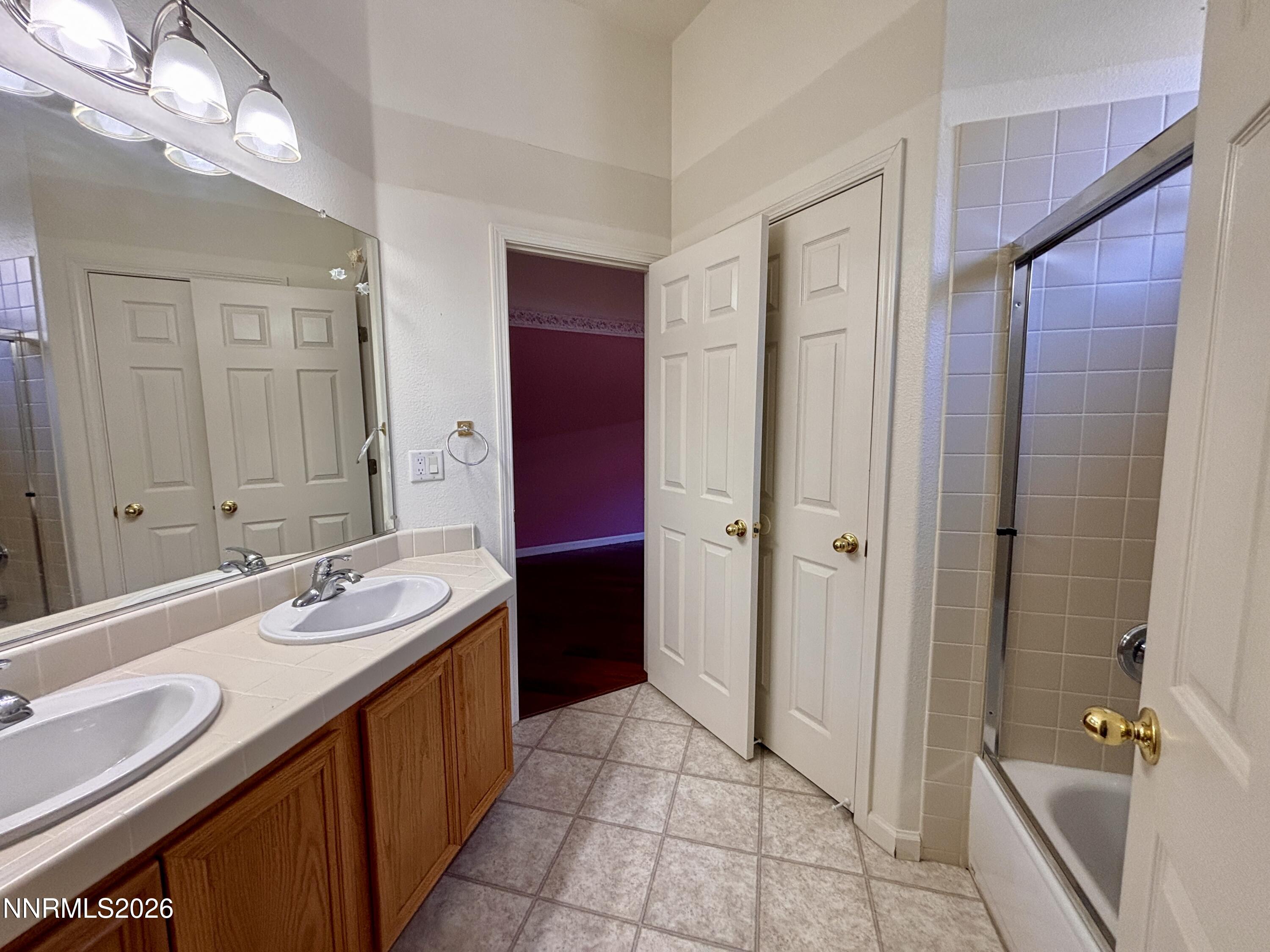 9933 Rio Bravo Drive Property Photo 15