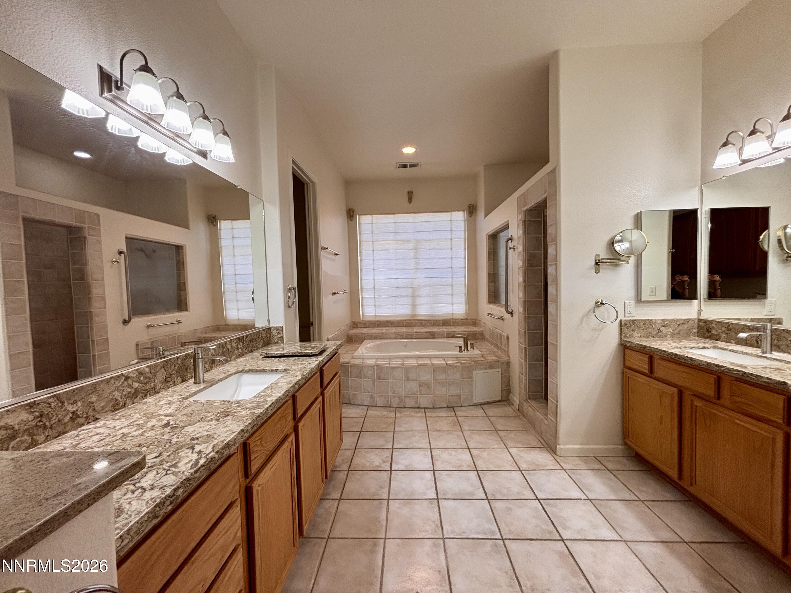 9933 Rio Bravo Drive Property Photo 24