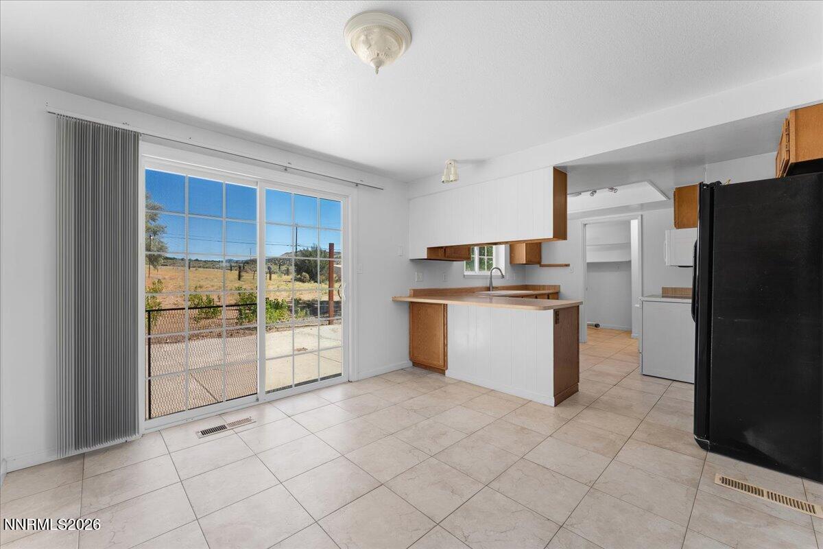 11725 Oregon Boulevard Property Photo 8