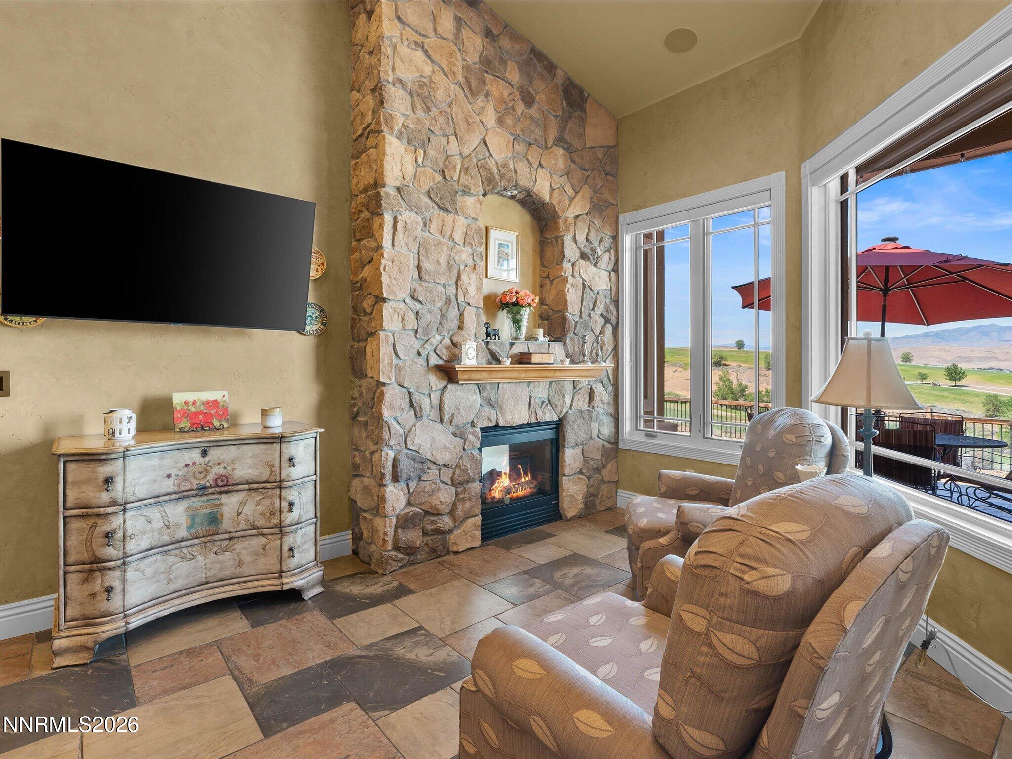 5885 Pala Mesa Drive Property Photo 28