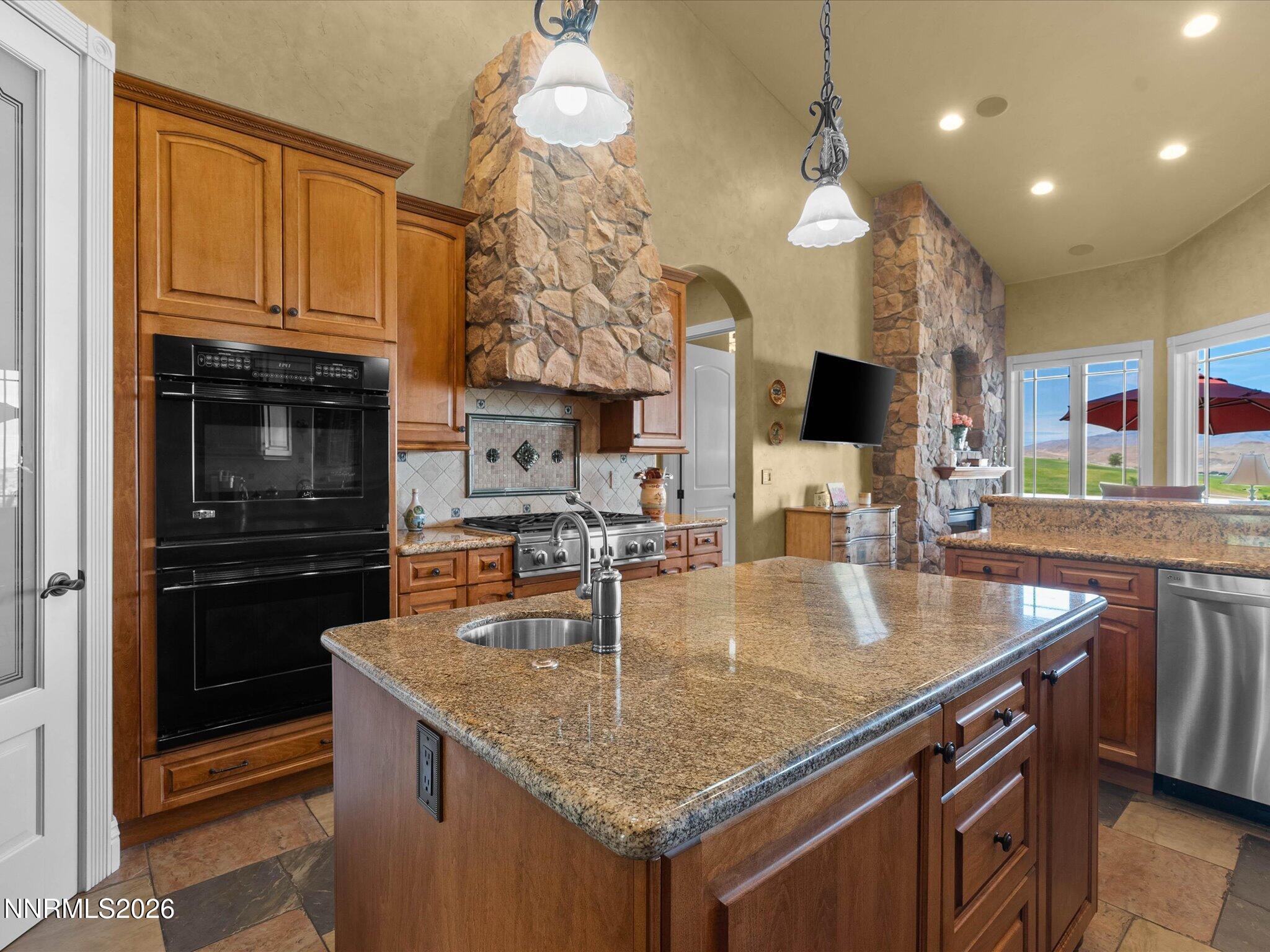5885 Pala Mesa Drive Property Photo 33