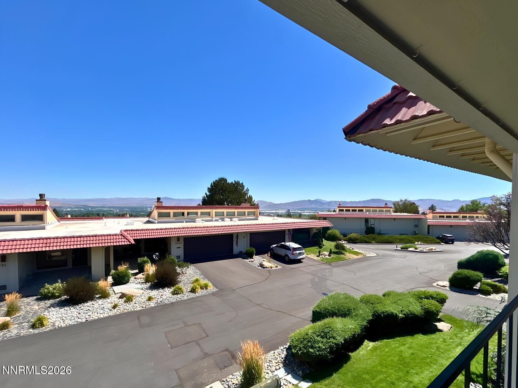 3479 Skyline Boulevard Property Photo 3