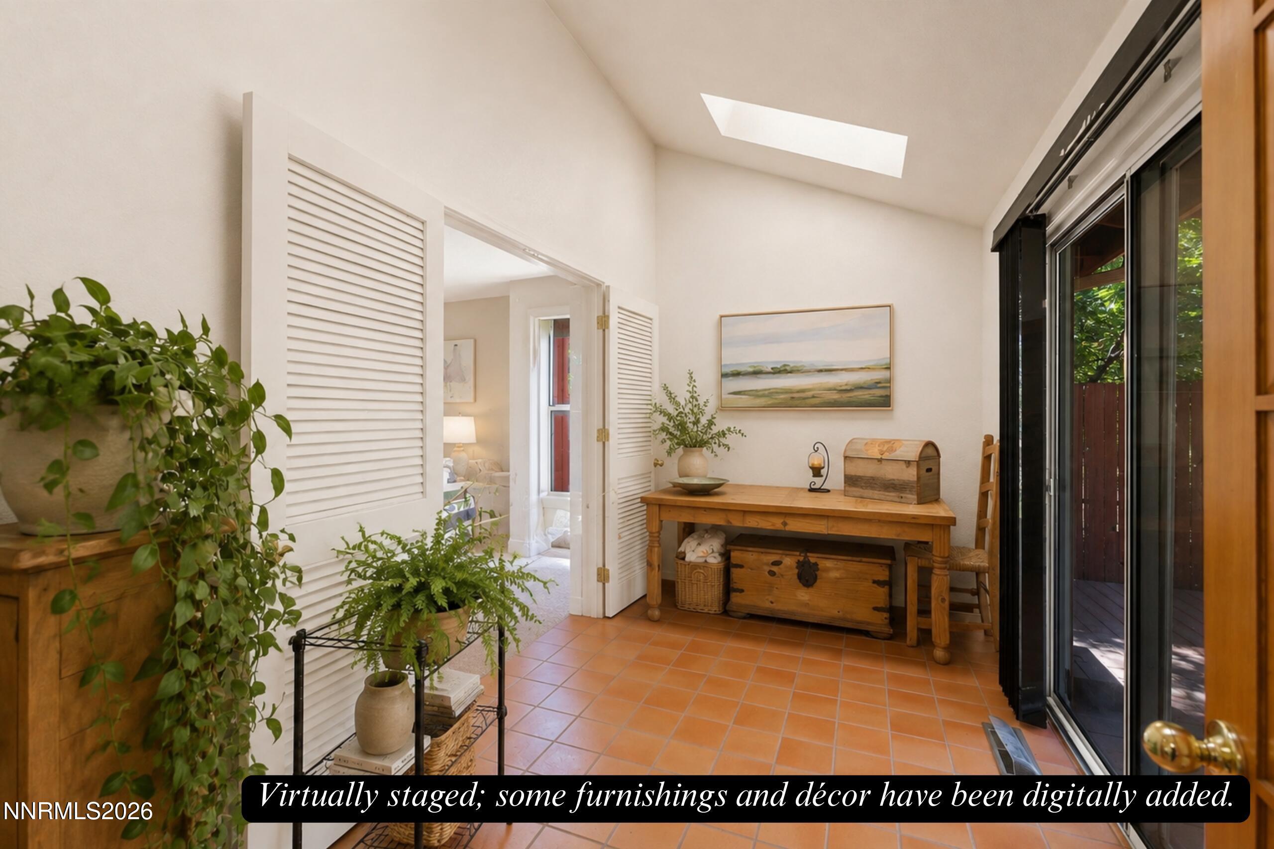 2230 Piedras Drive Property Photo 10