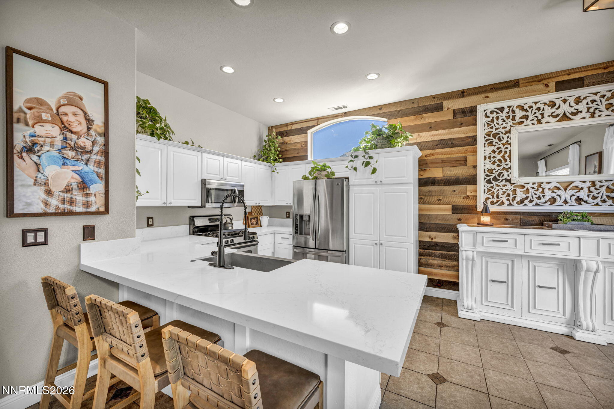 7787 Corneta Court Property Photo 3