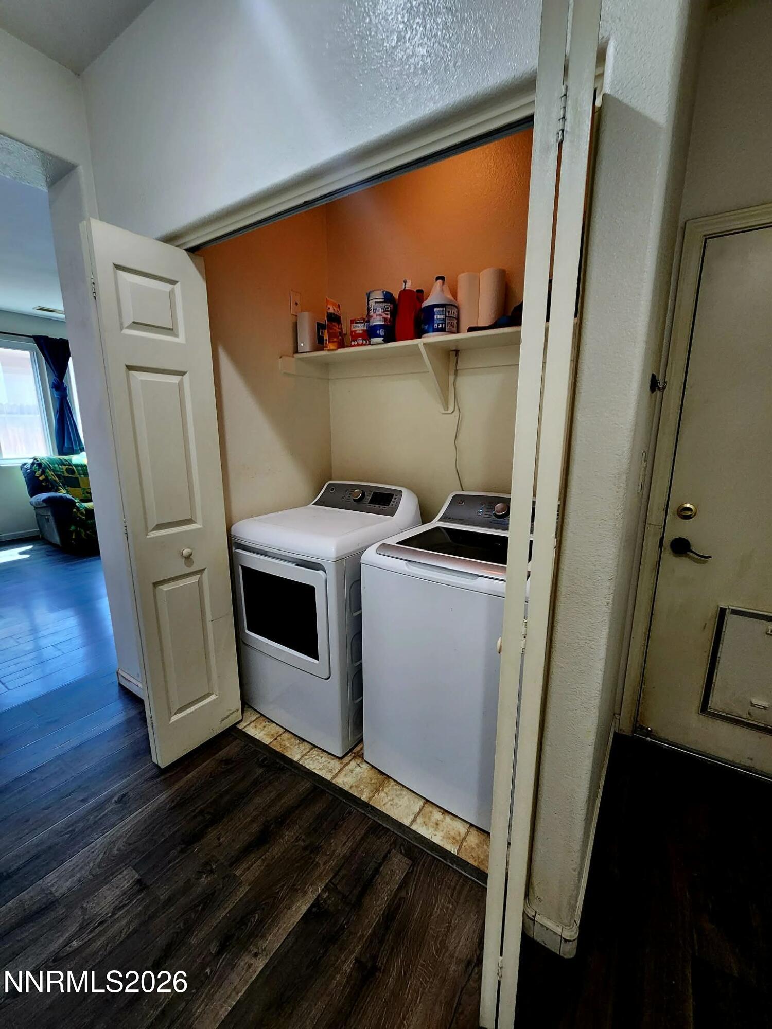1808 Hickory Lane Property Photo 8