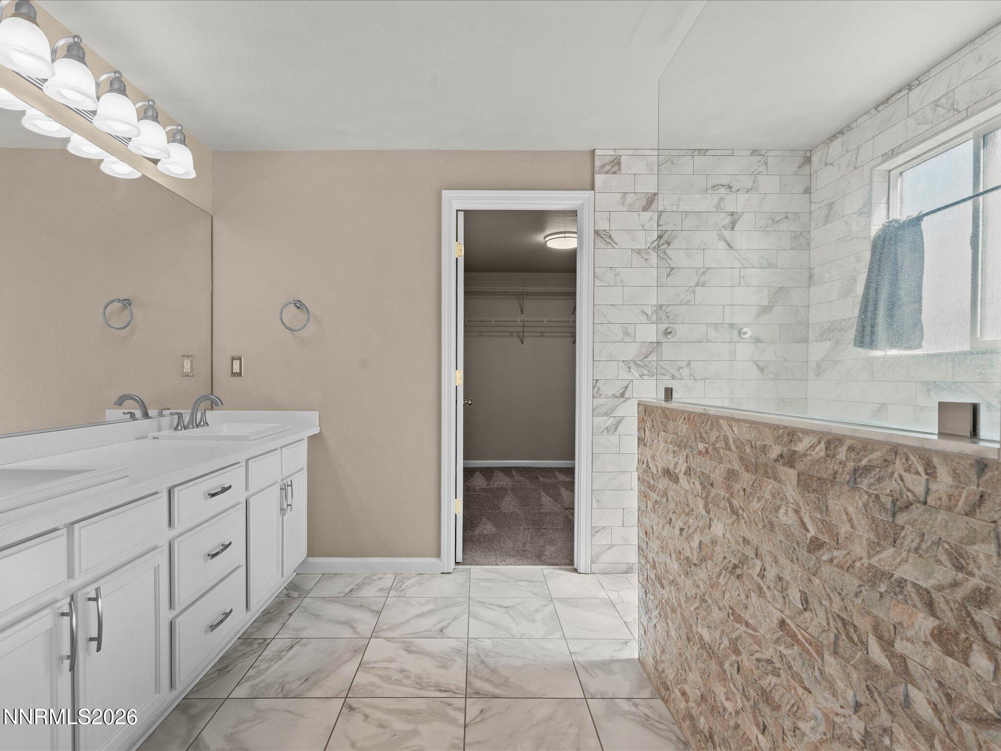 1643 Meadows Avenue Property Photo 24