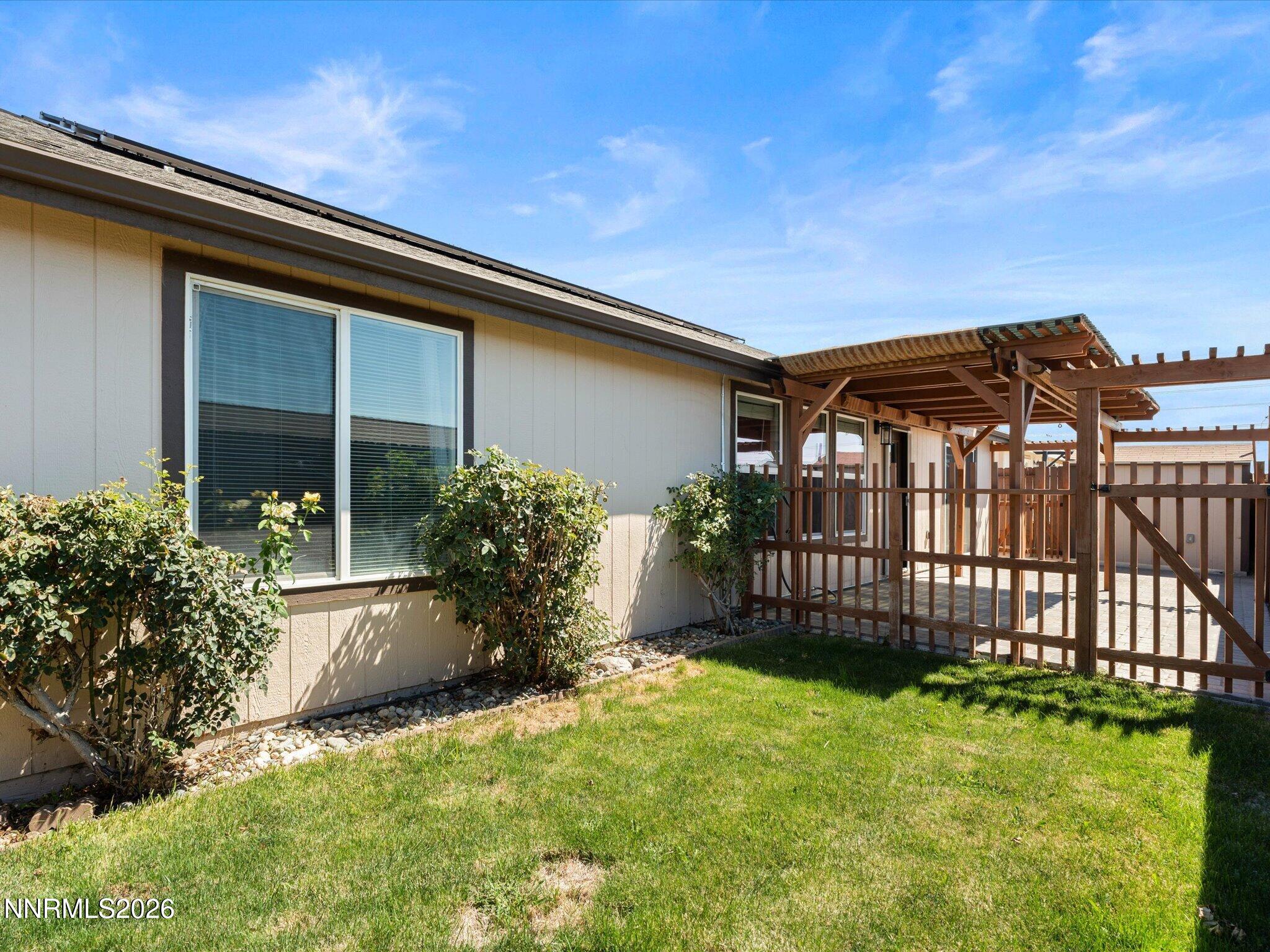 1643 Meadows Avenue Property Photo 43