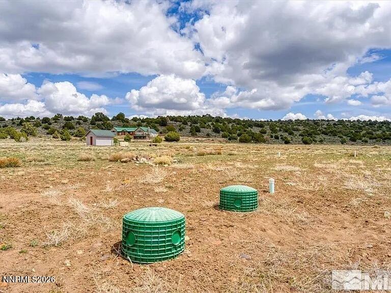 4250 Overland Road Property Photo 5