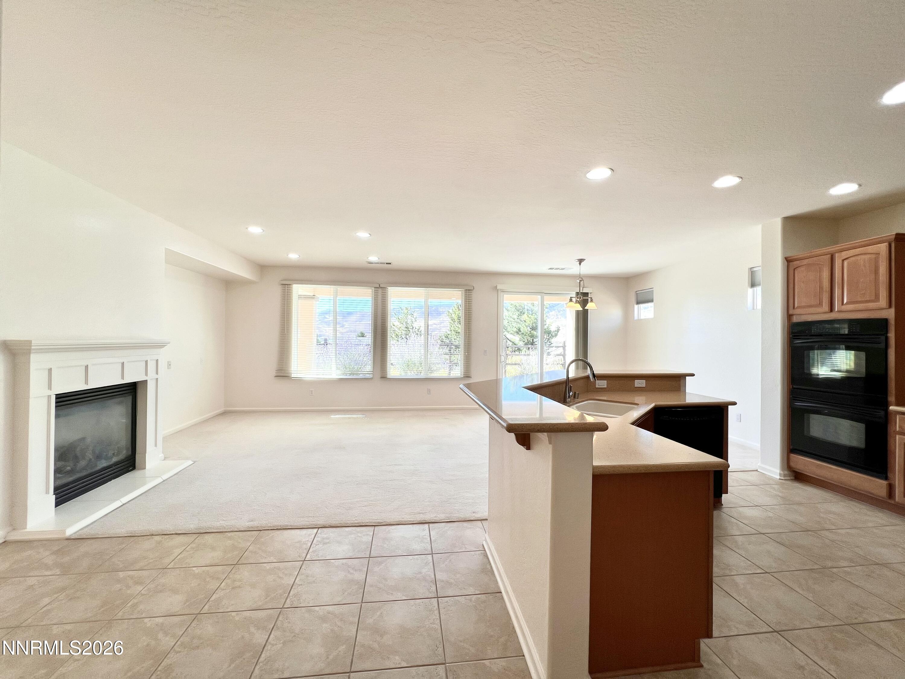 1135 Cliff Park Way Property Photo 5