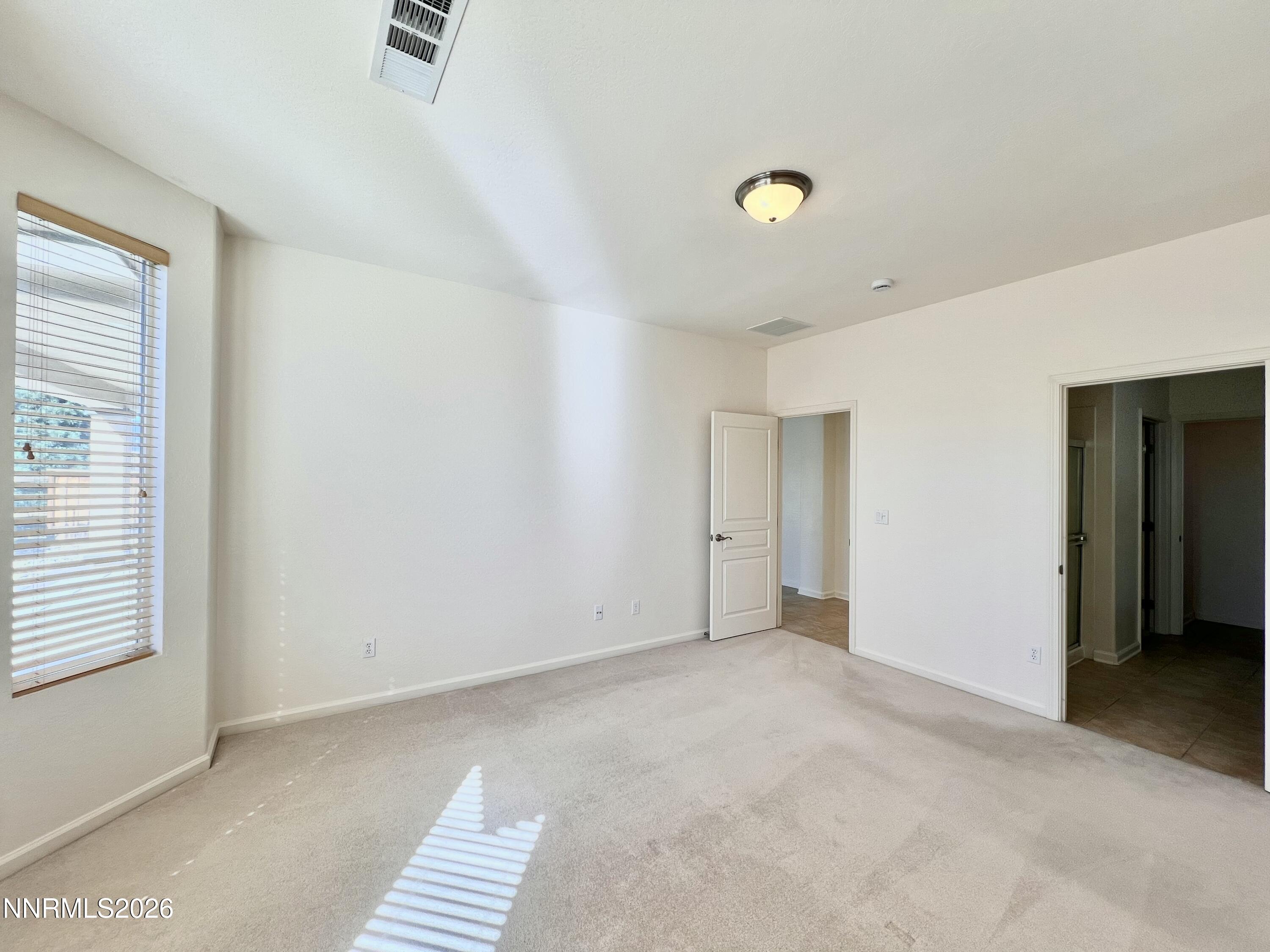 1135 Cliff Park Way Property Photo 7