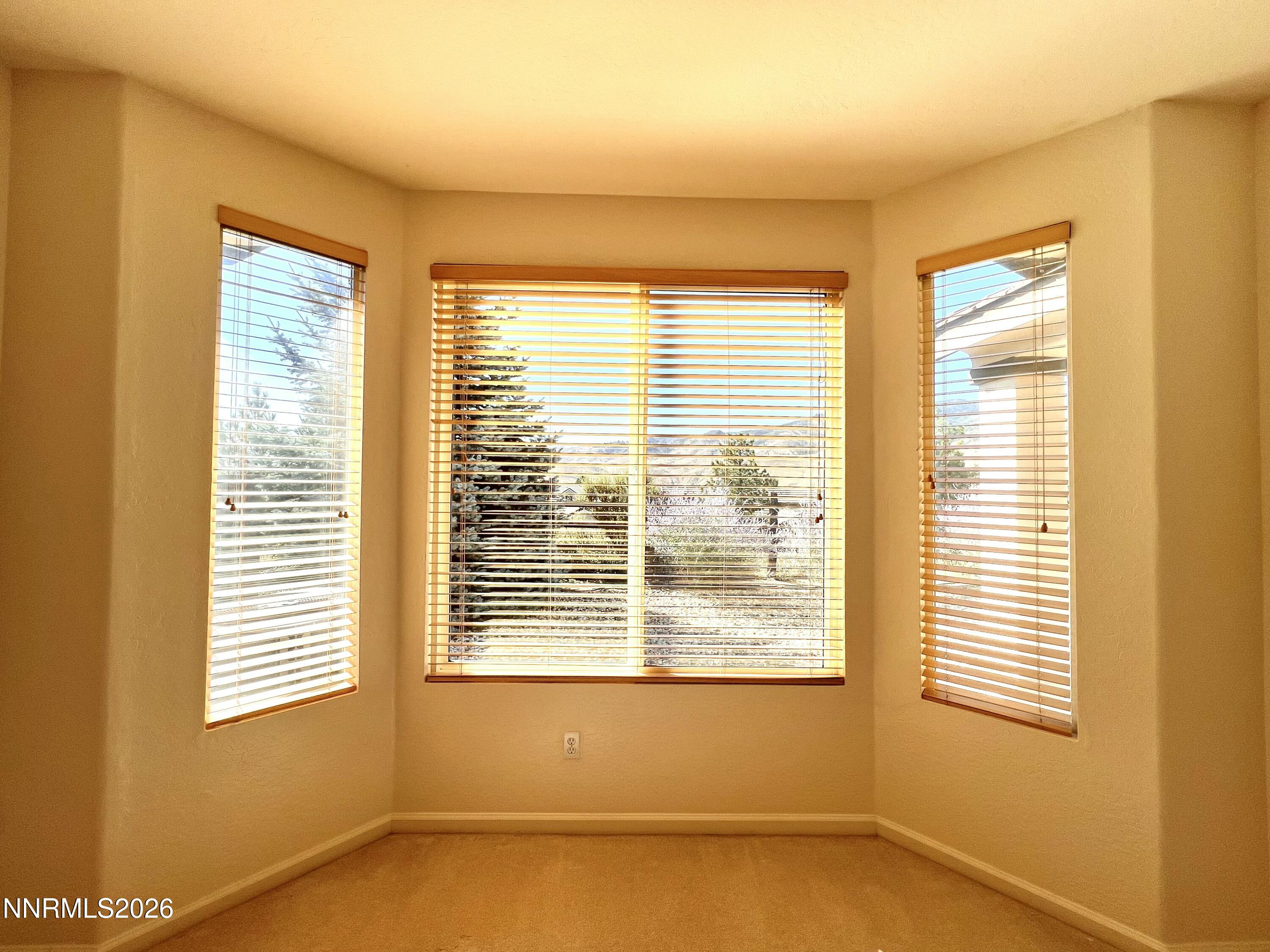 1135 Cliff Park Way Property Photo 8