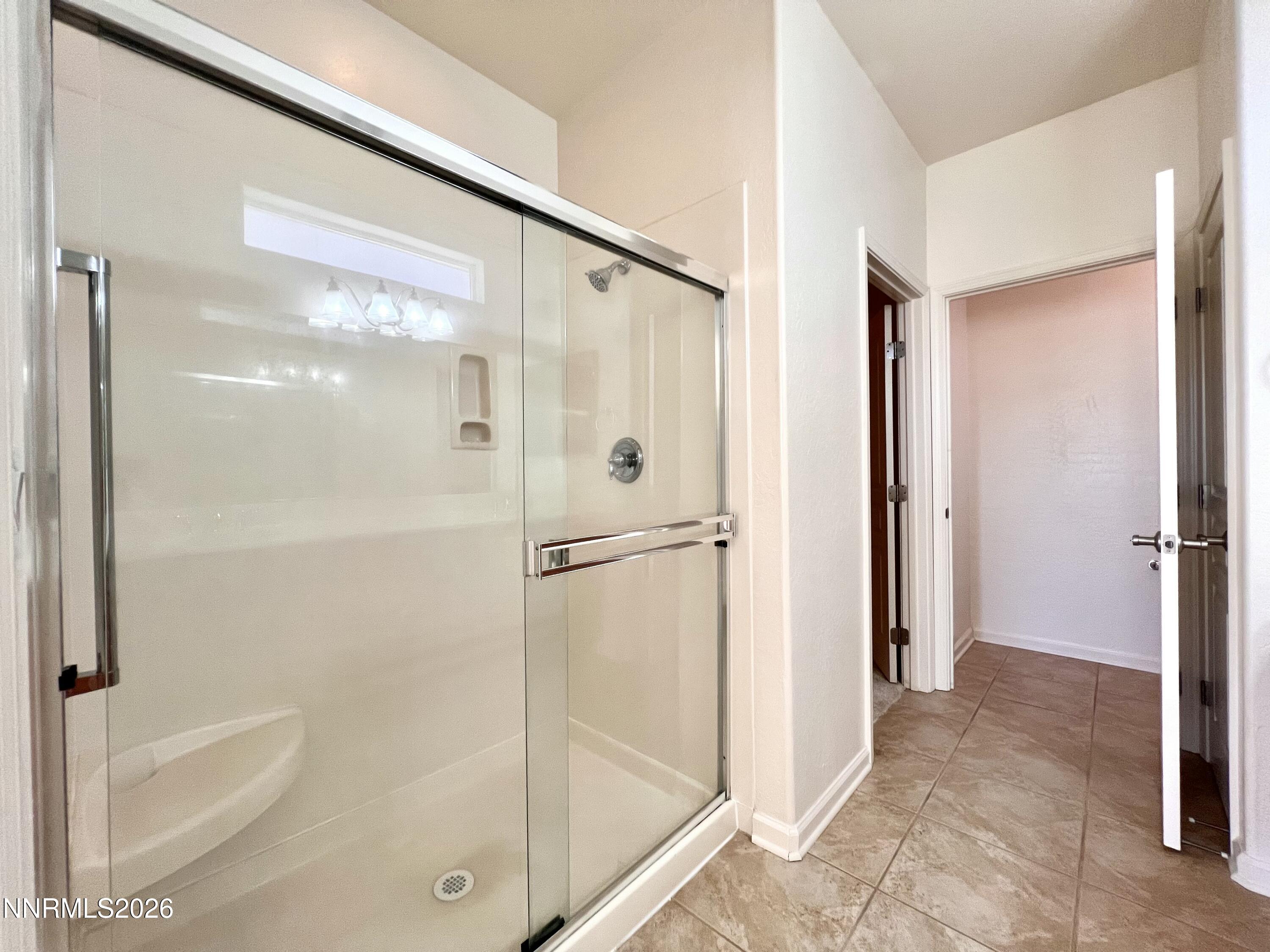 1135 Cliff Park Way Property Photo 9