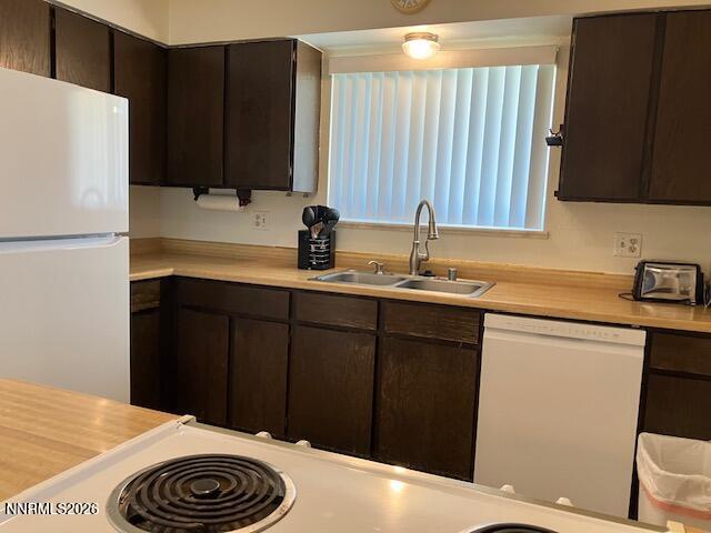 8735 Aquifer Way Property Photo 3