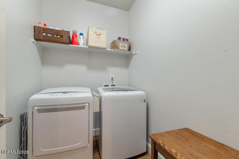 3889 Hazy Swale Way Property Photo 15