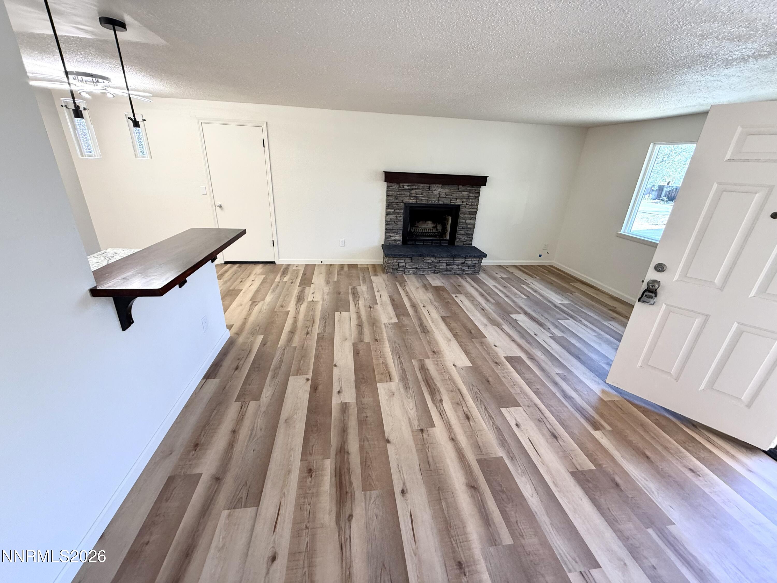 7915 Tholl Drive Property Photo 3