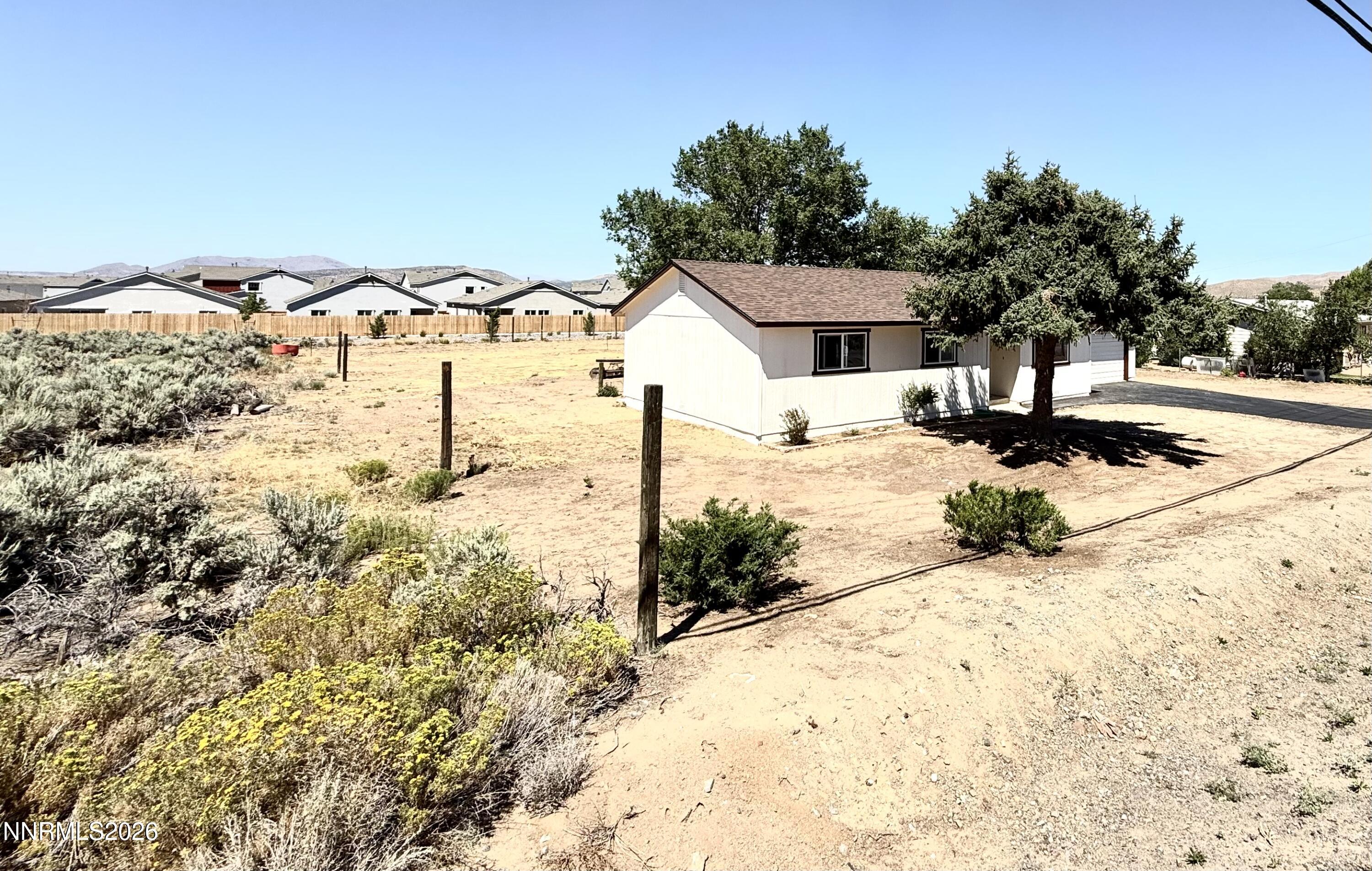 7915 Tholl Drive Property Photo 33
