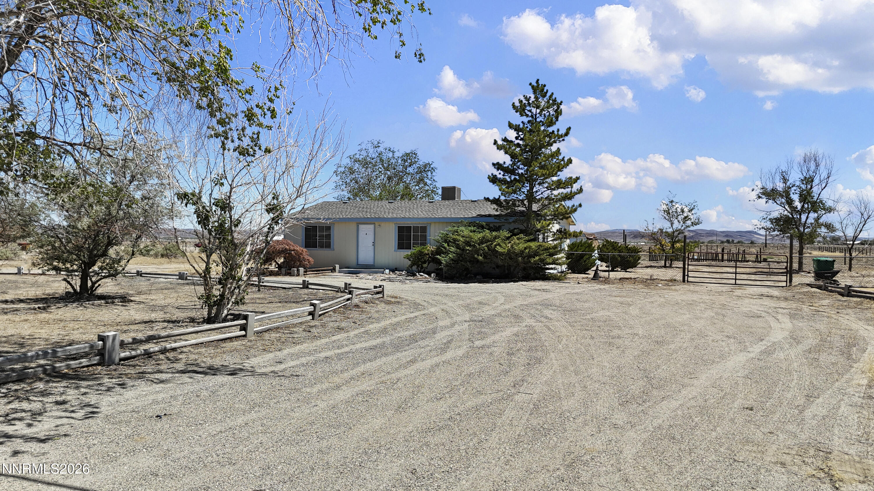 4210 Deodar Street Property Photo 3