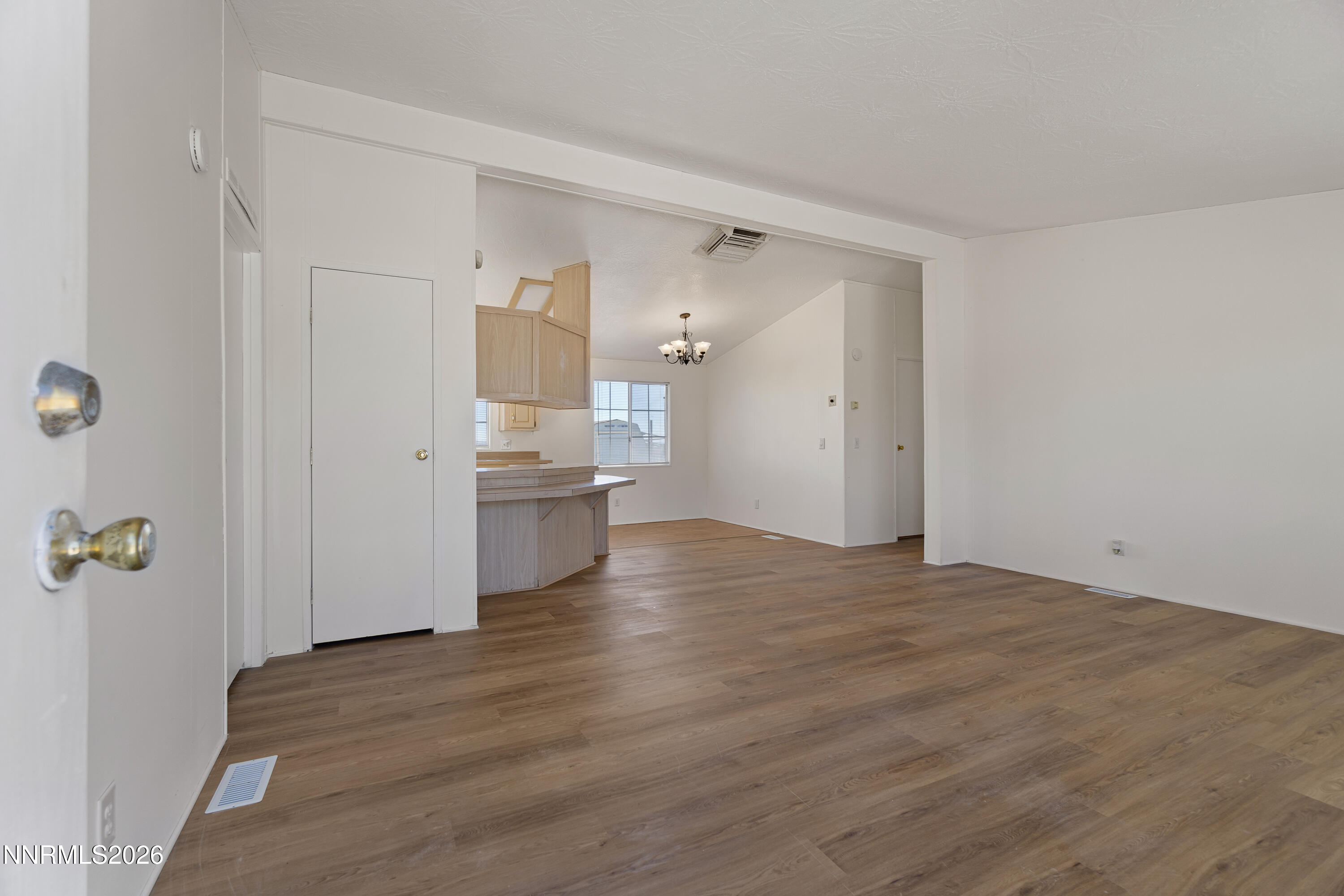 4210 Deodar Street Property Photo 13