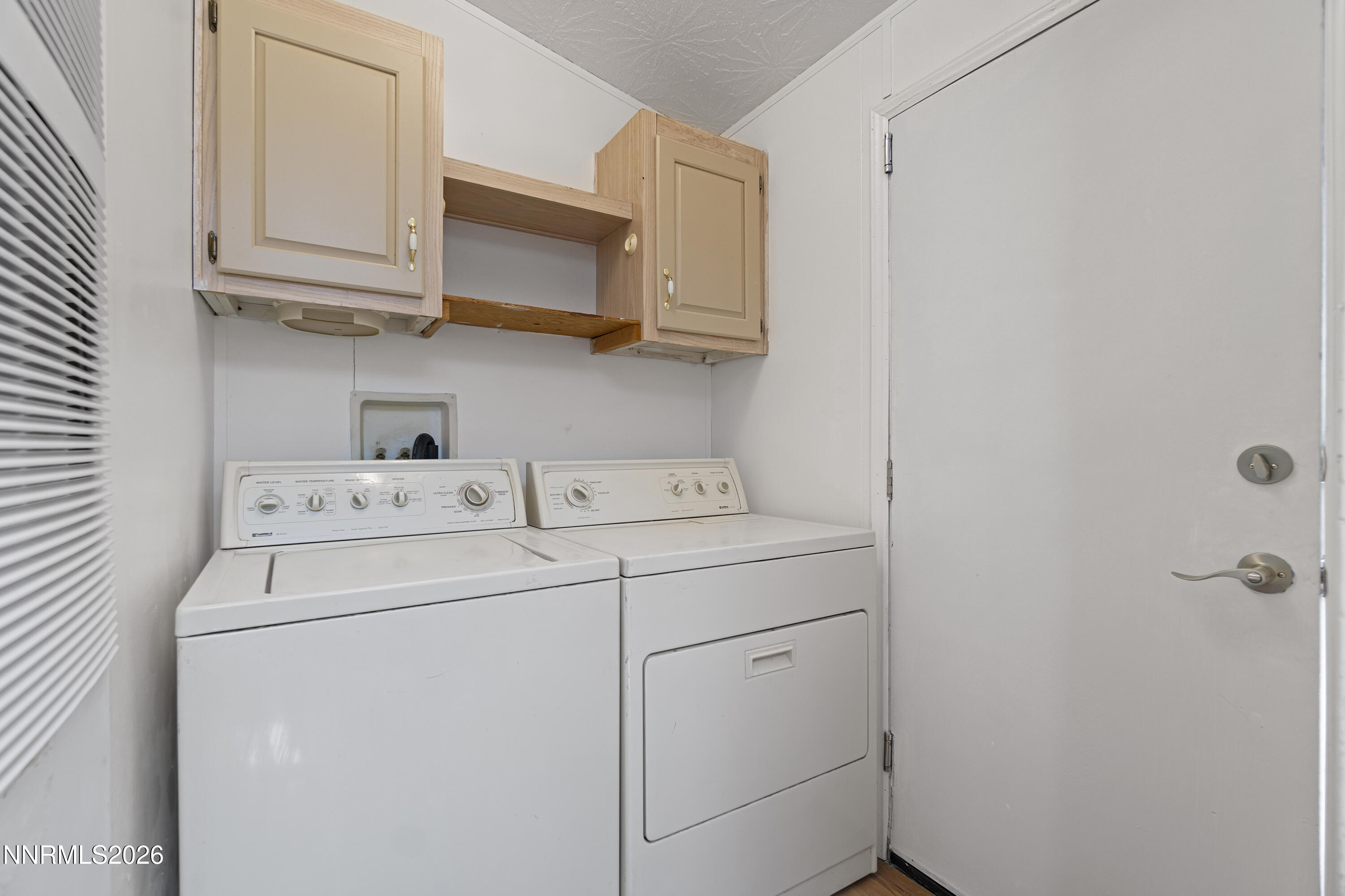 4210 Deodar Street Property Photo 22