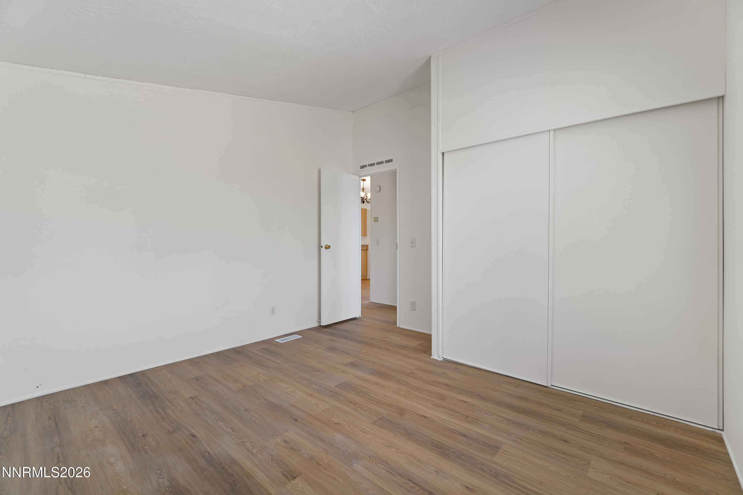 4210 Deodar Street Property Photo 28