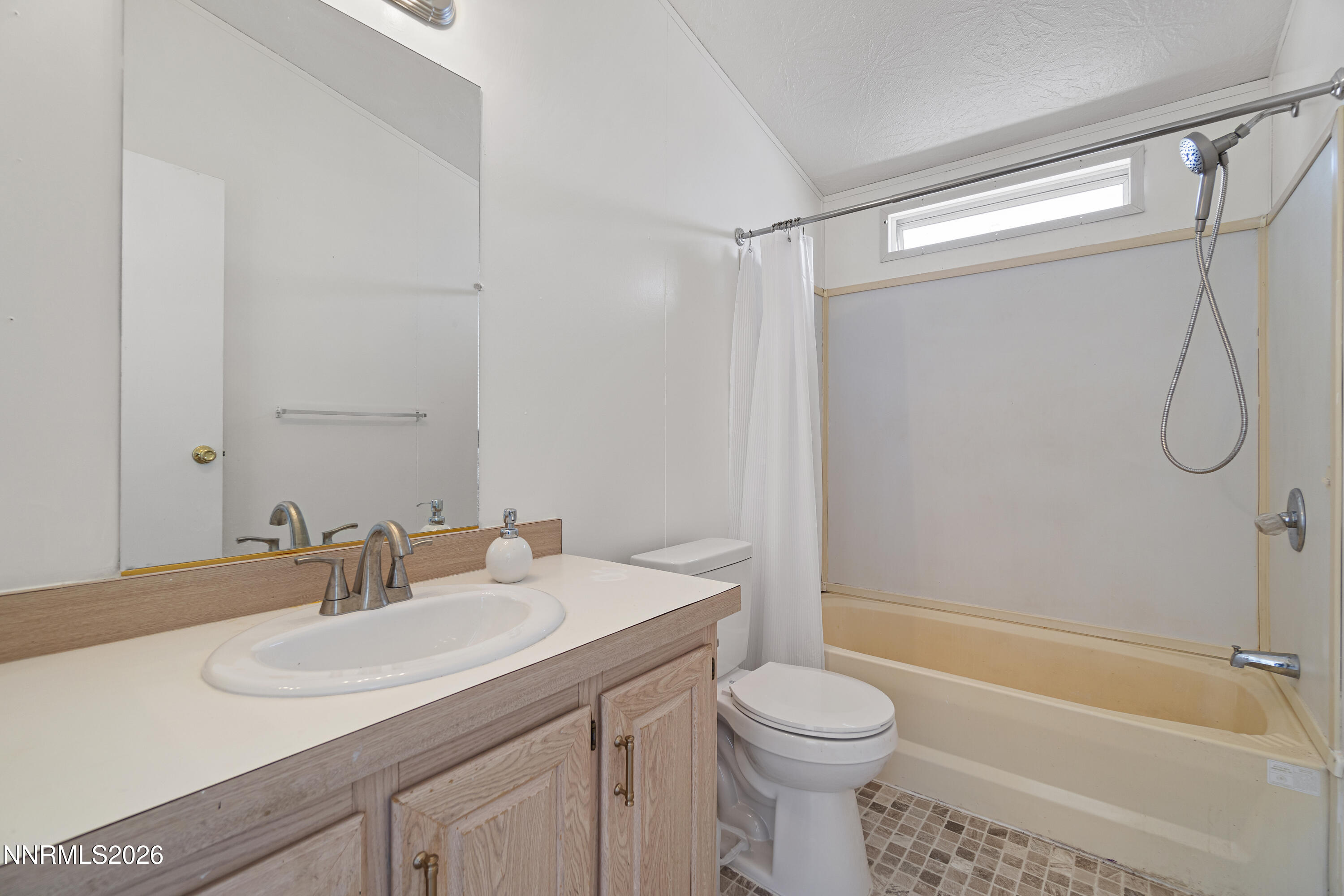 4210 Deodar Street Property Photo 31