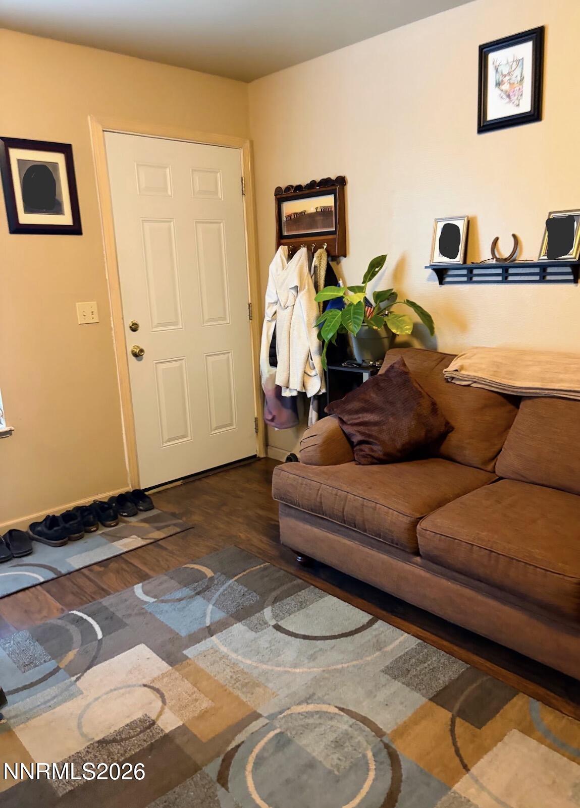 4017 Pheasant Drive Property Photo 8