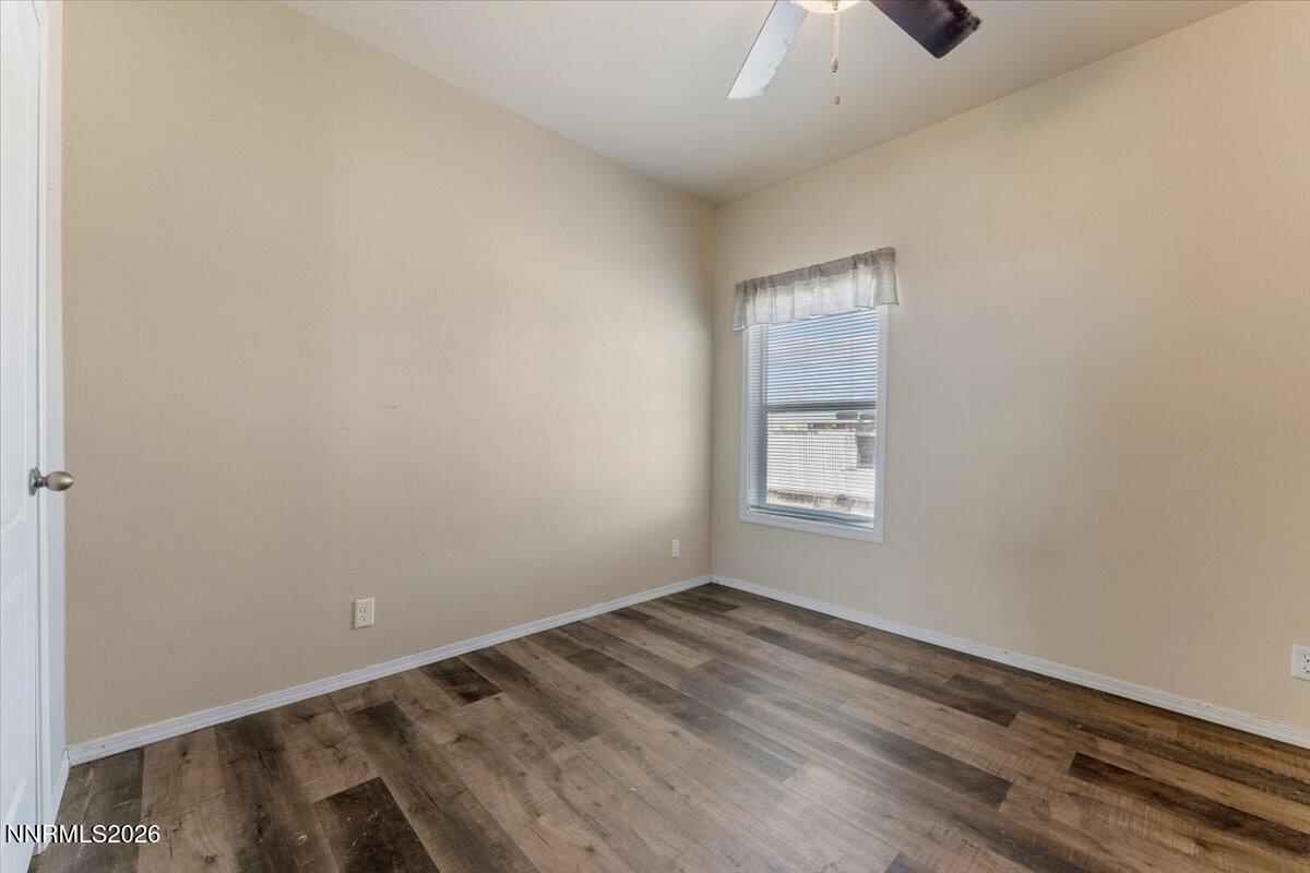 3913 Amber Street Property Photo 25