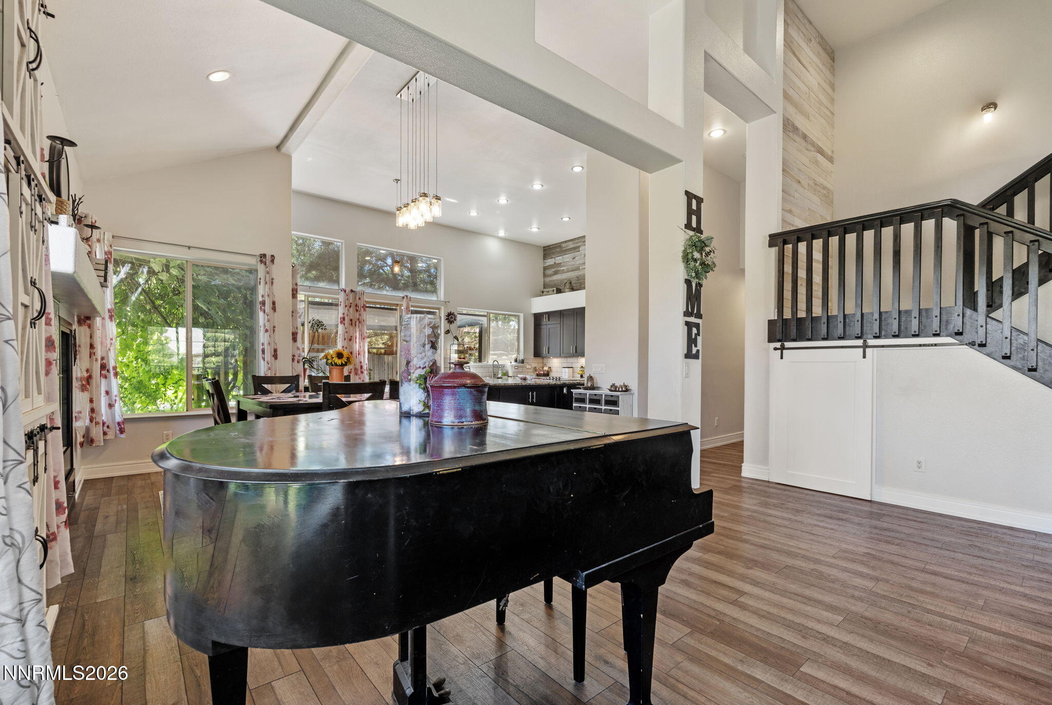6391 Toronto Court Property Photo 10